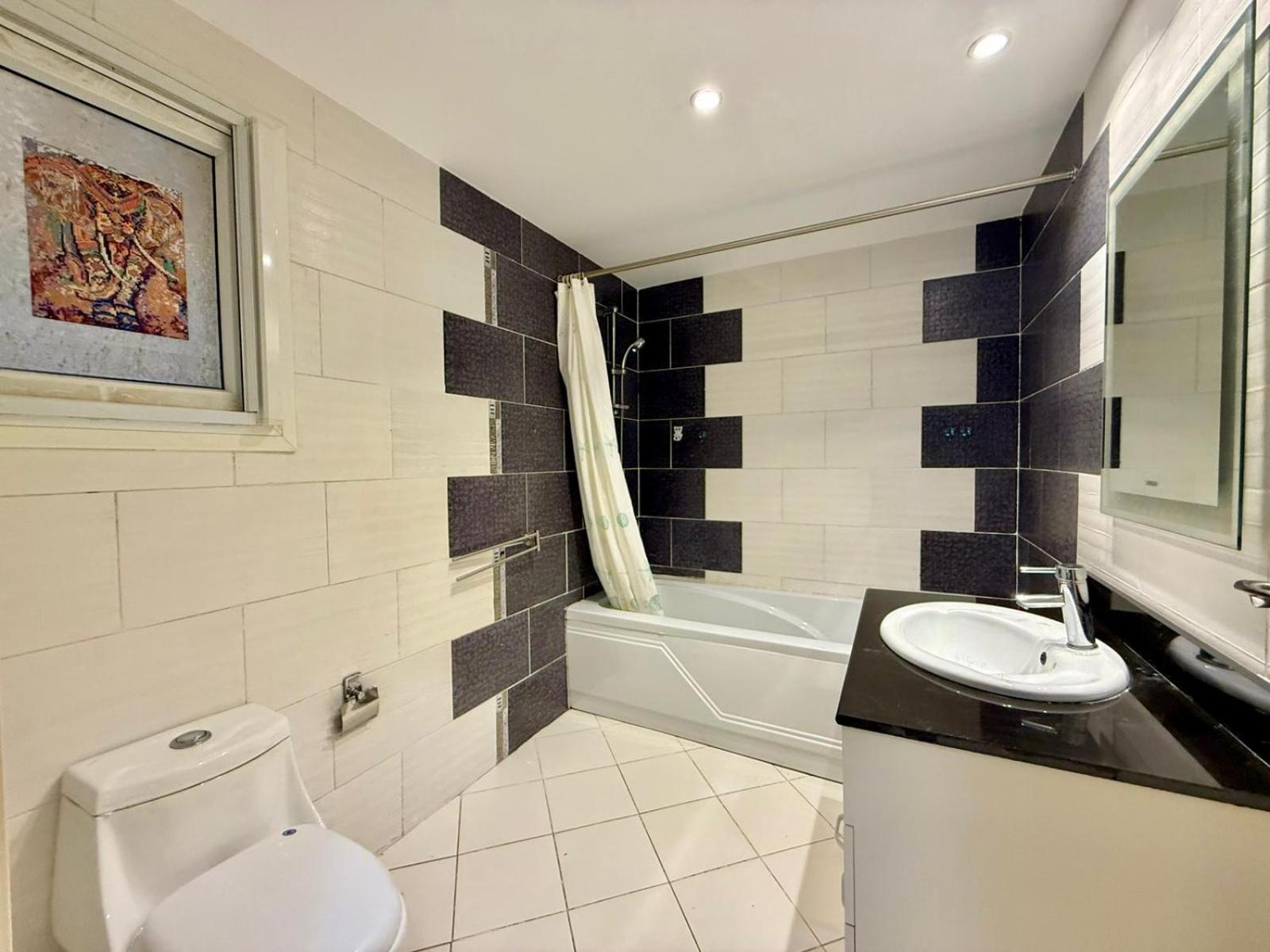Apartment Stunning 2br - Al Dora Resort, *