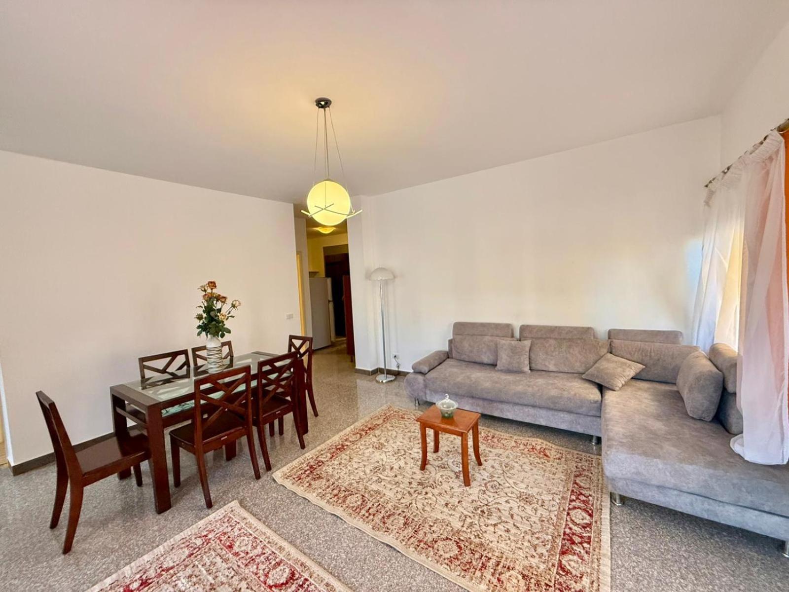 Stunning 2br - Al Dora Resort, *