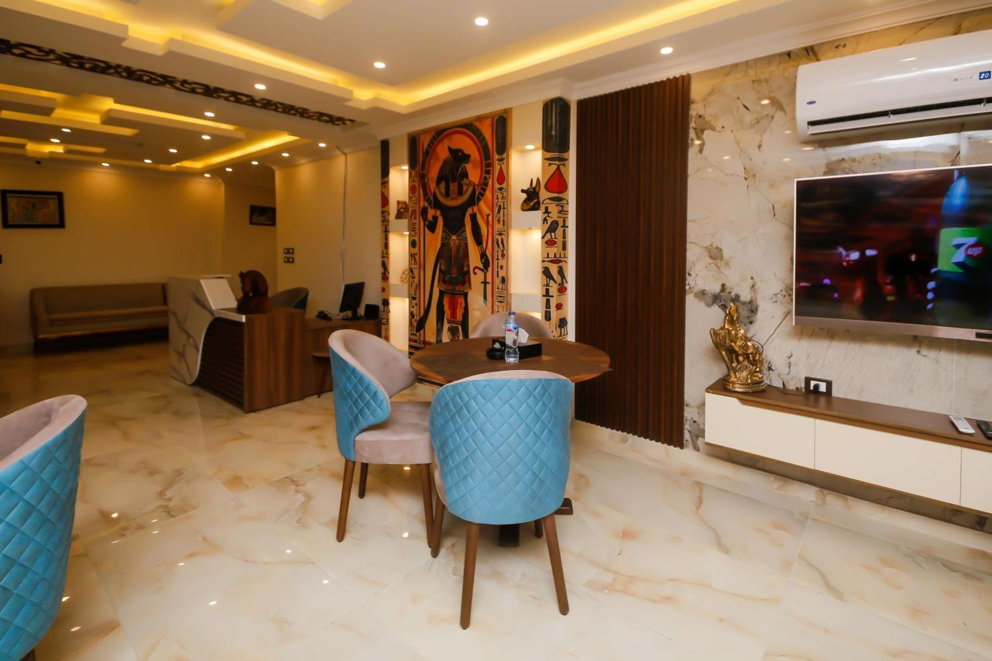 Bed & Breakfast Imperial Pyramids View