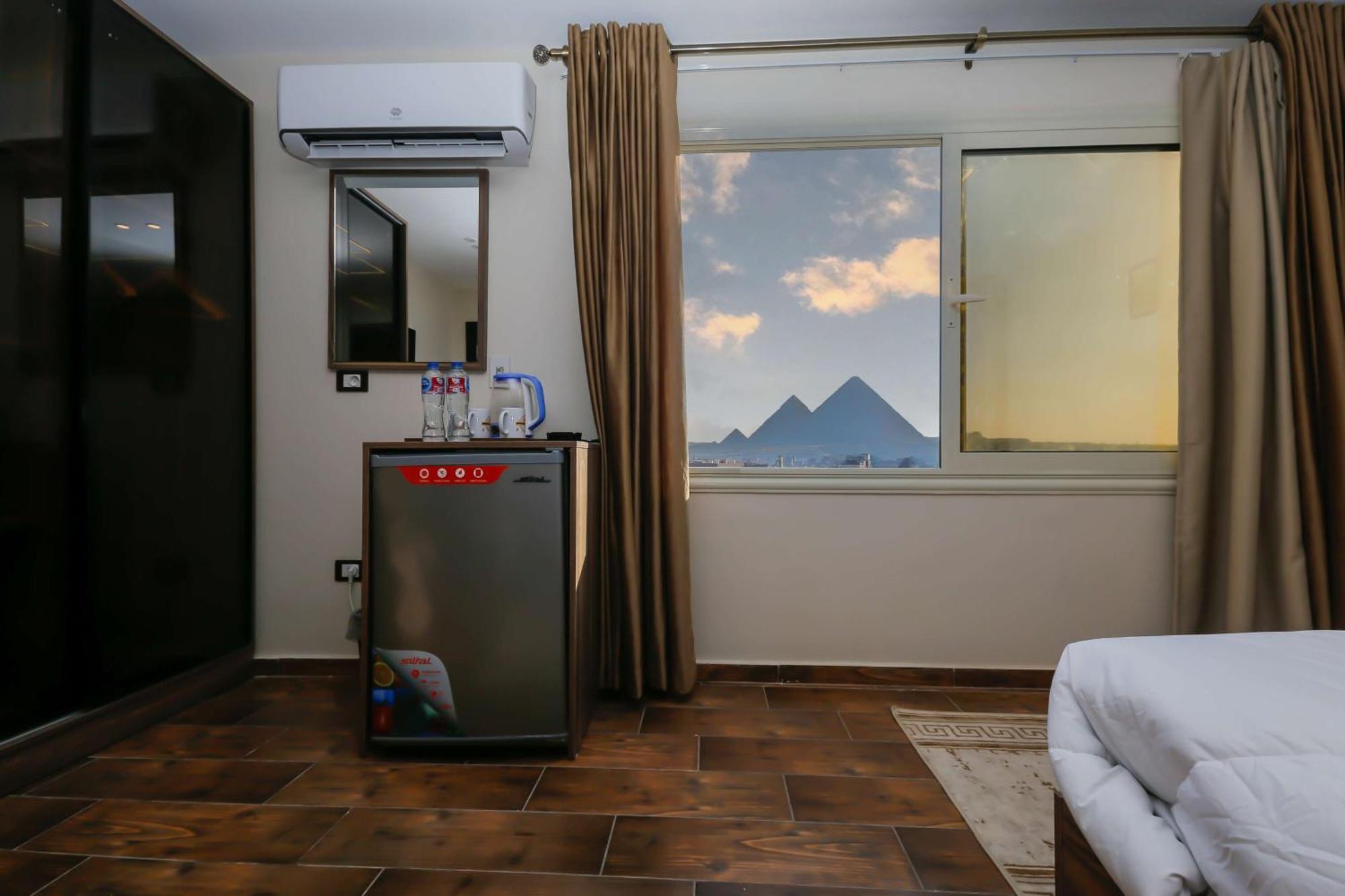 Imperial Pyramids View Bed & Breakfast