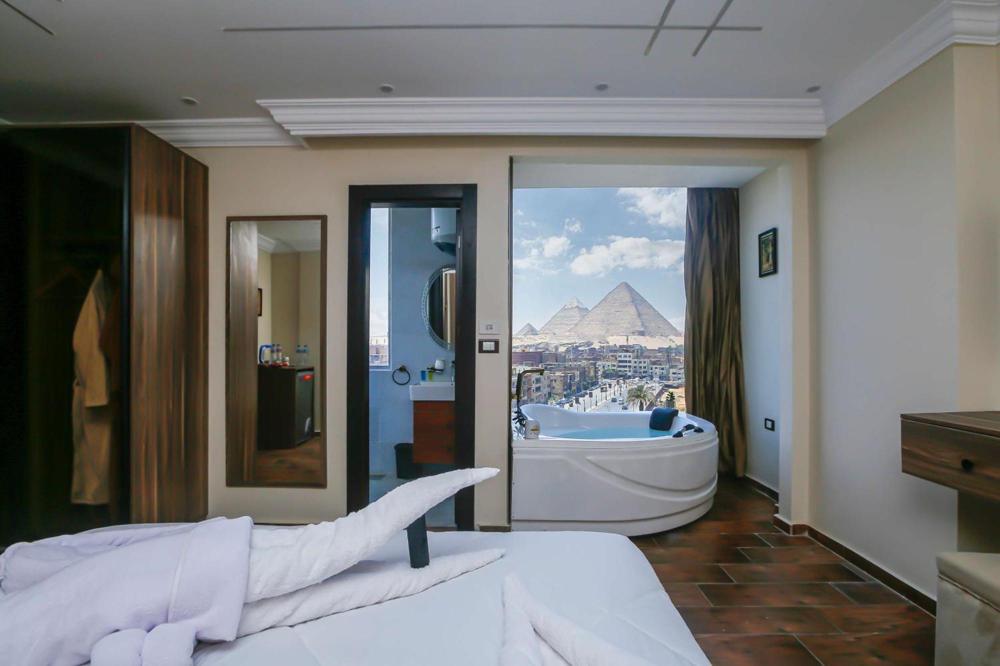 Imperial Pyramids View Bed & Breakfast
