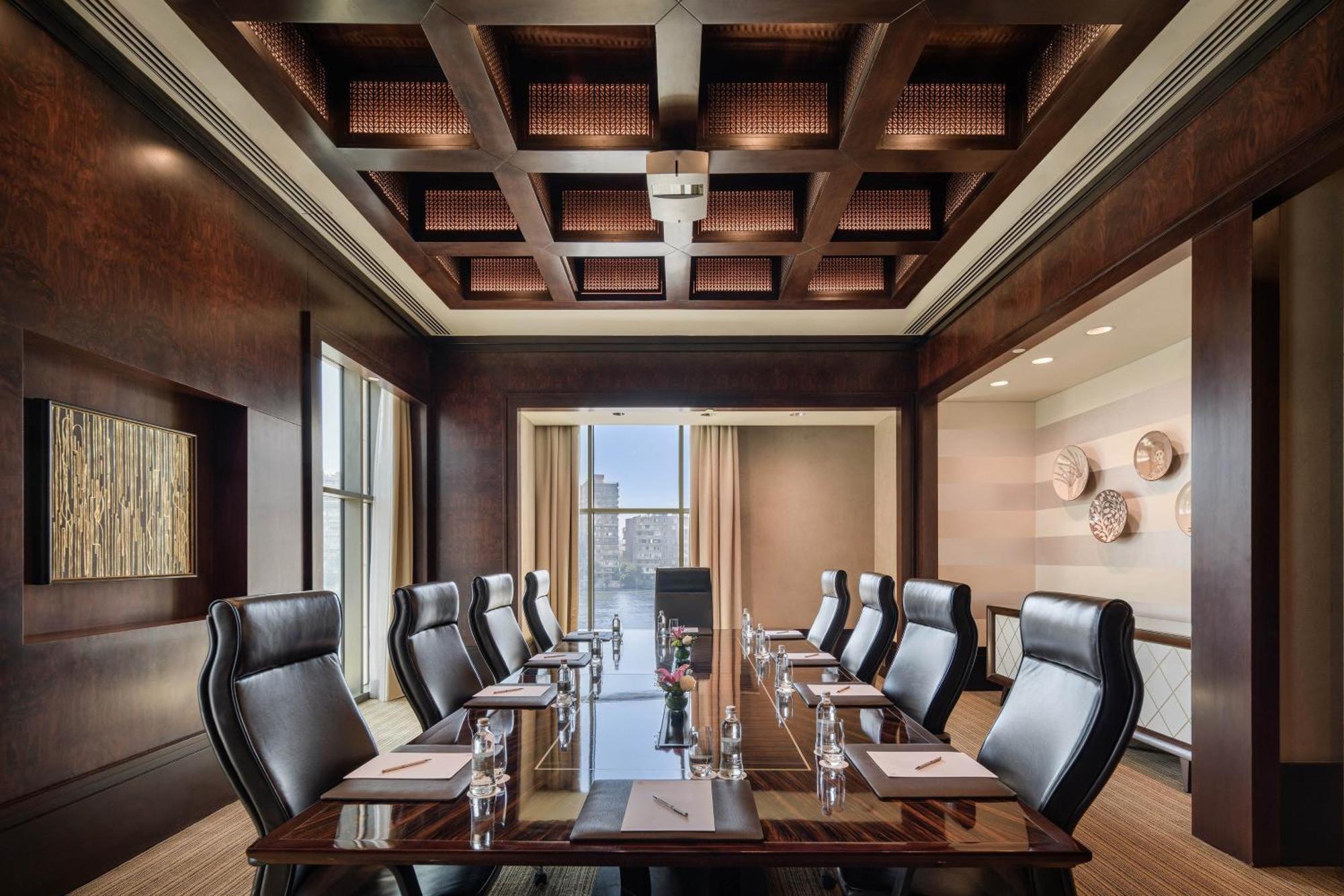 The St. Regis 5*