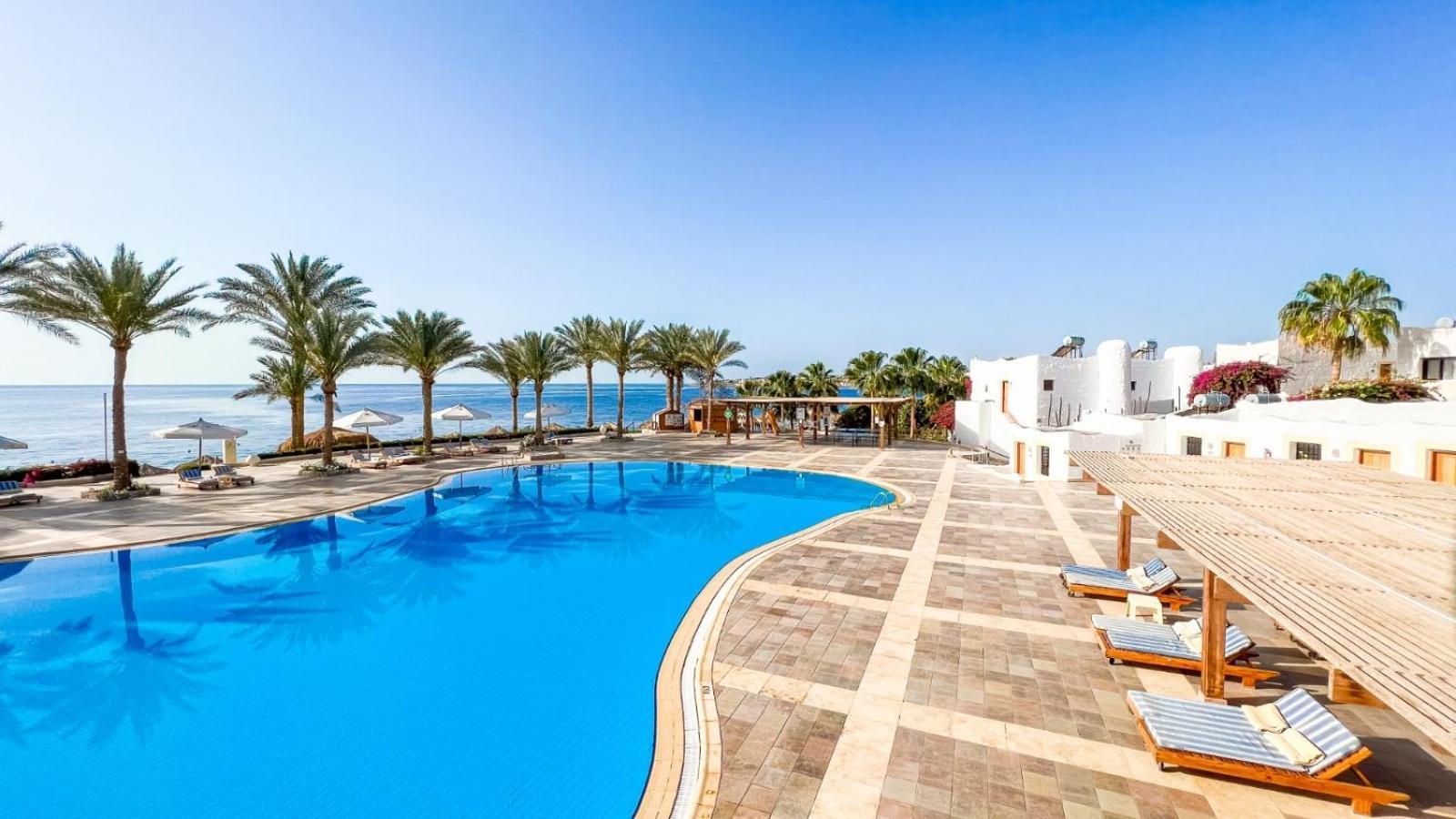 Resort Club