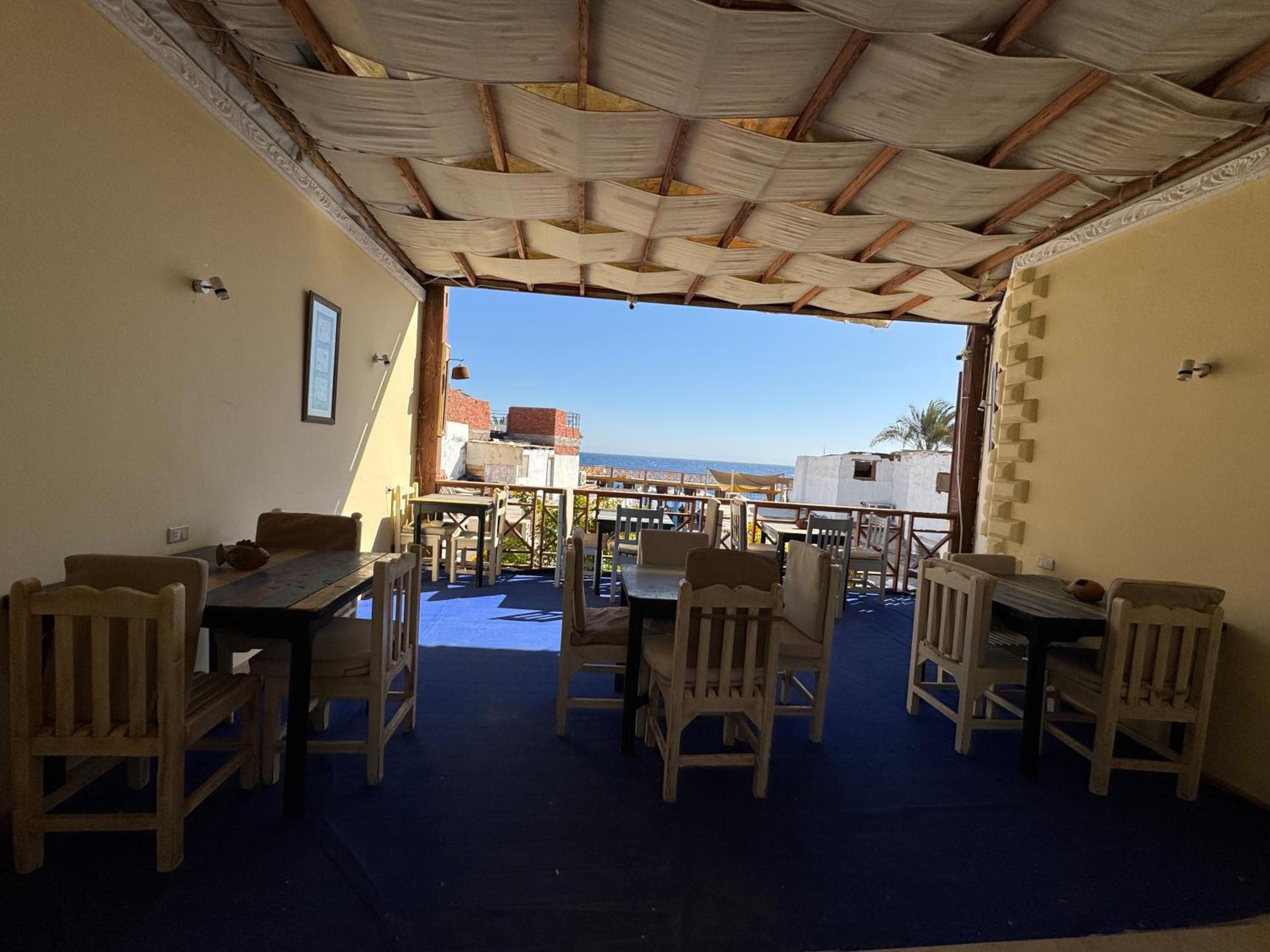 Sababa Hotel *