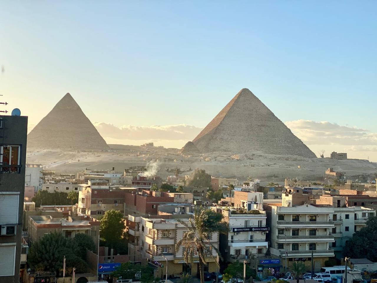 Moonlight Pyramids View Hotel Kafrat al Jabal