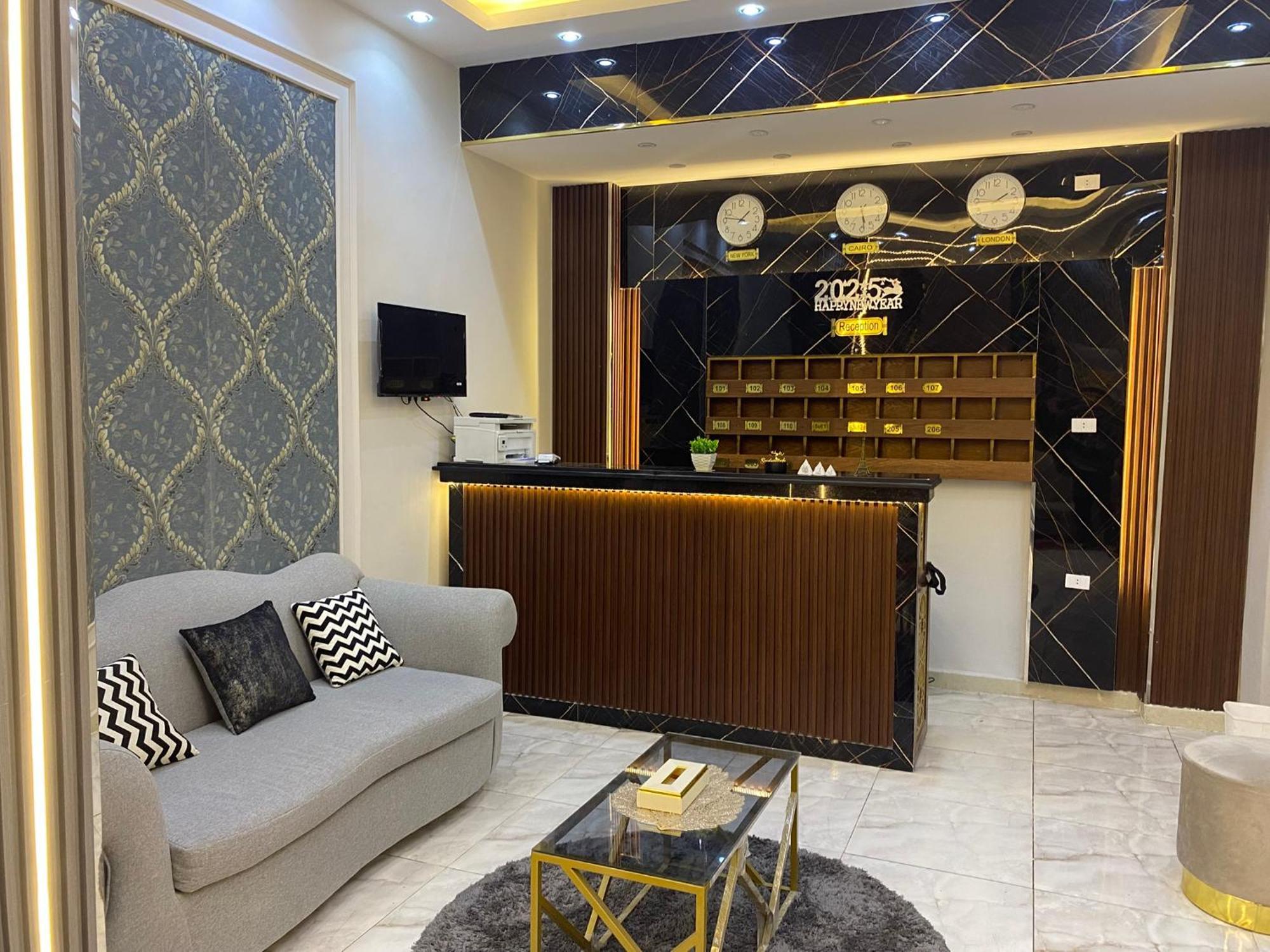 Giza Pyramids Boutique Kafret el-Gabal