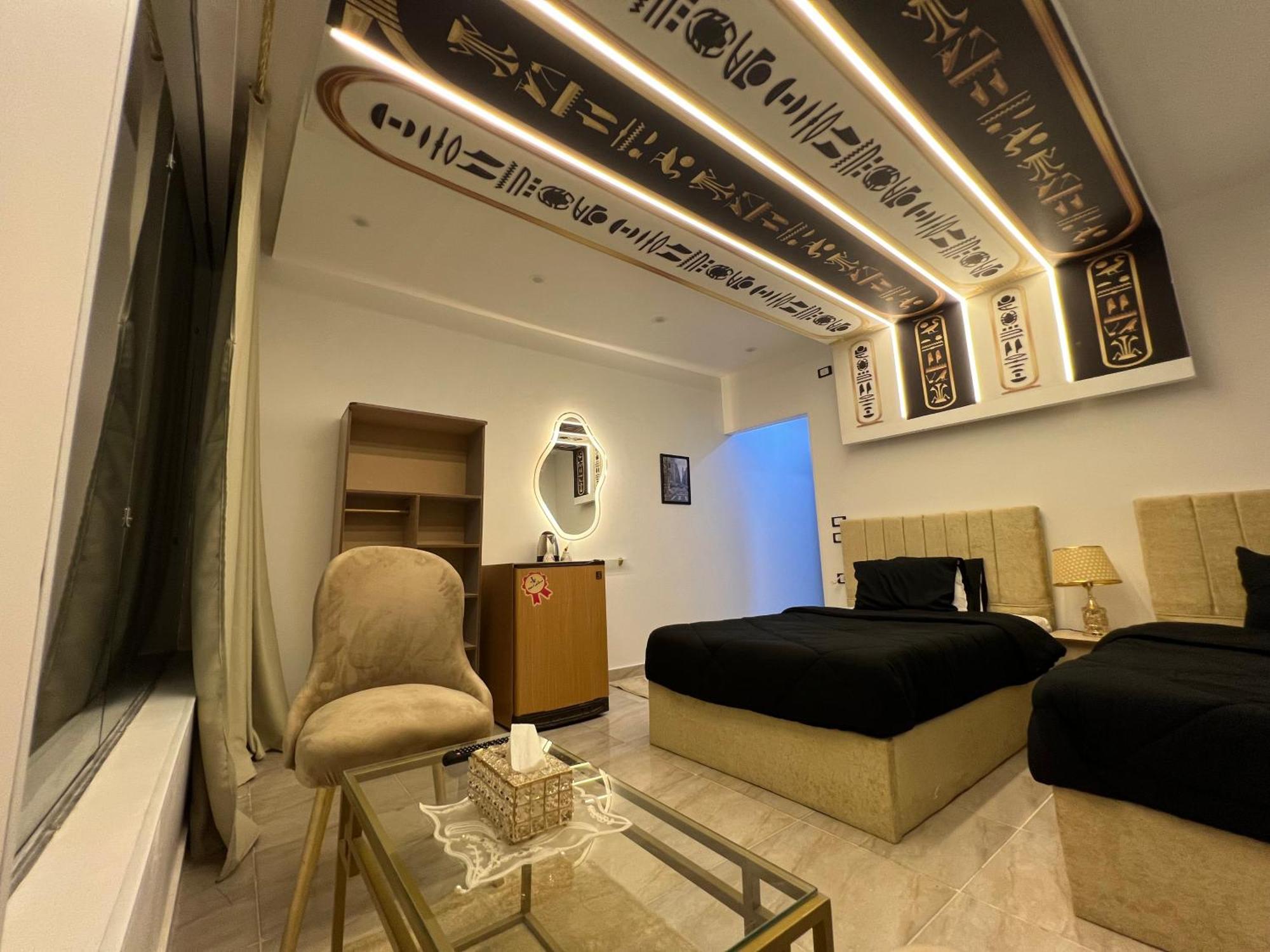 Otel Pyramids View *