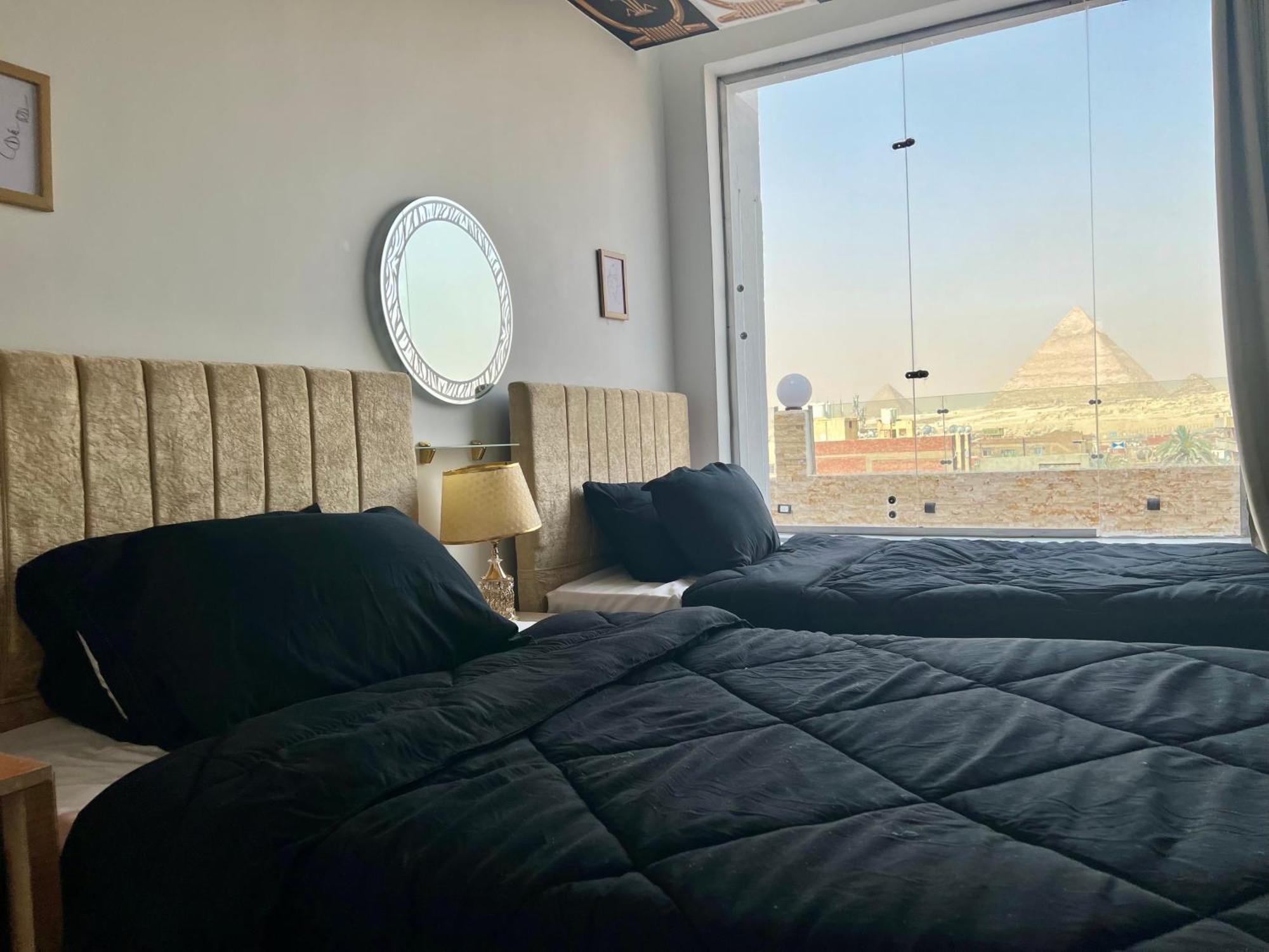 Pyramids View Otel