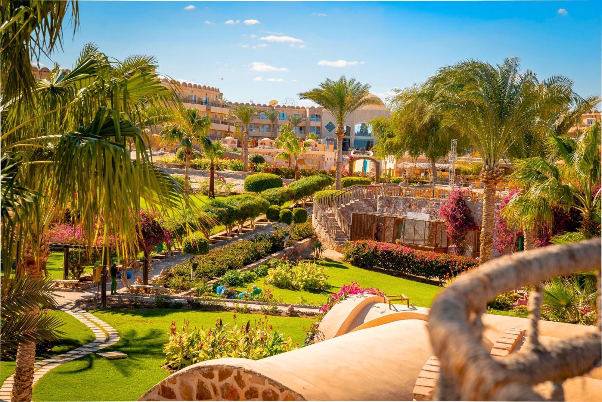 Utopia Club Hotel 4*