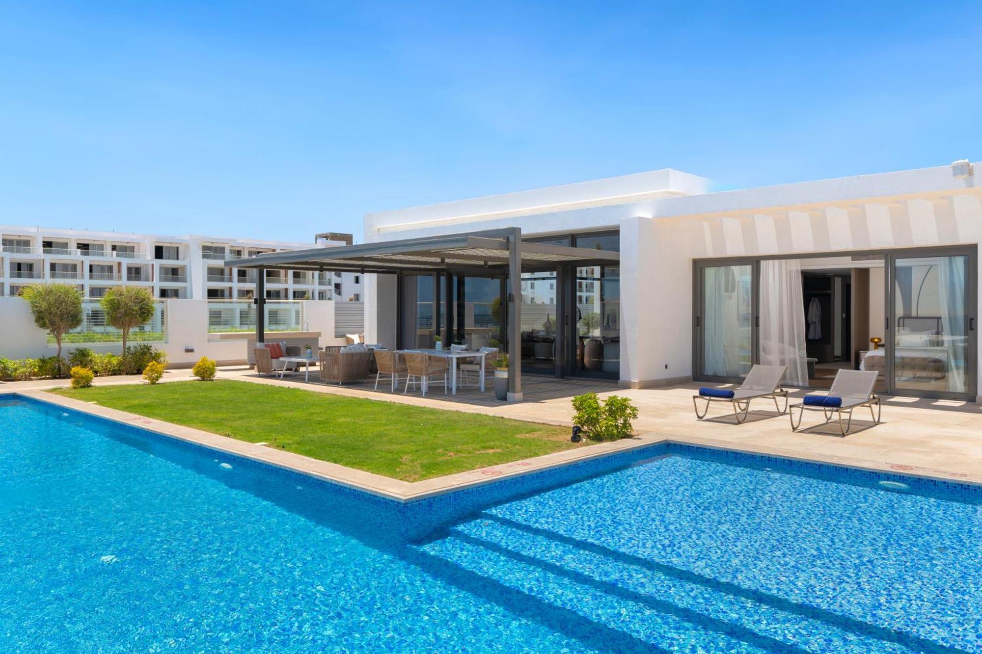 Club Prive By Rixos Sheikh - Free Jennifer Lopez Concert Access July 4 - 2 Kids Free 5*