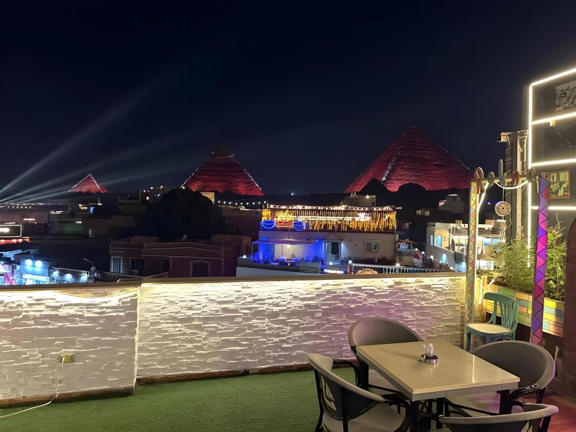 Otel Weekend Pyramids Kafret el-Gabal