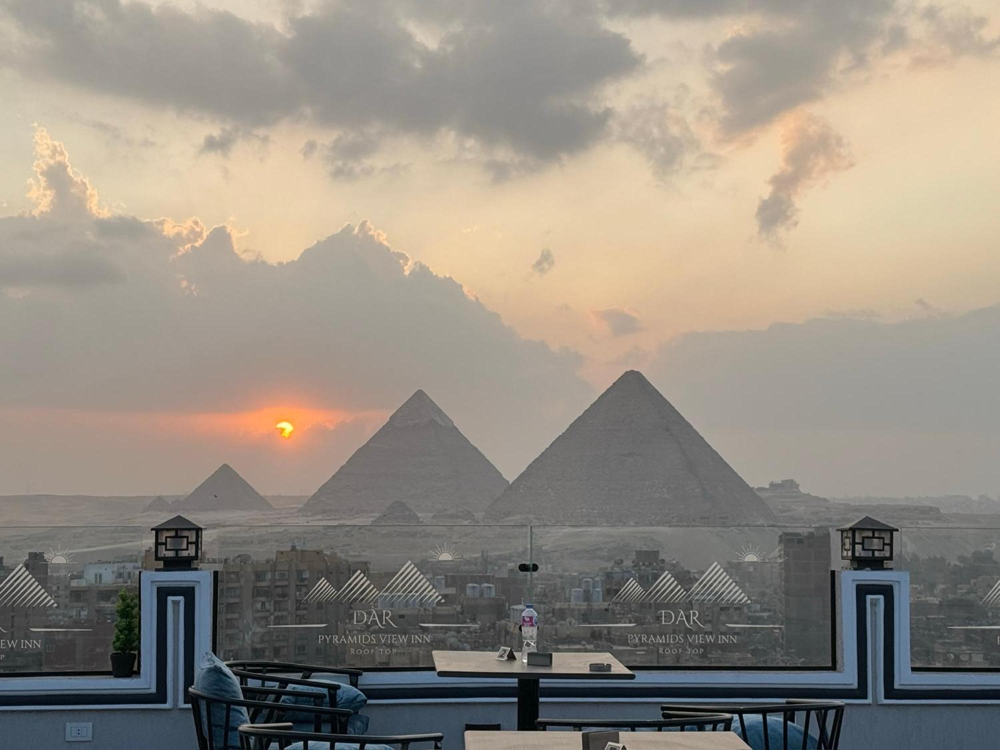 Dar Pyramids View - Rooftop *