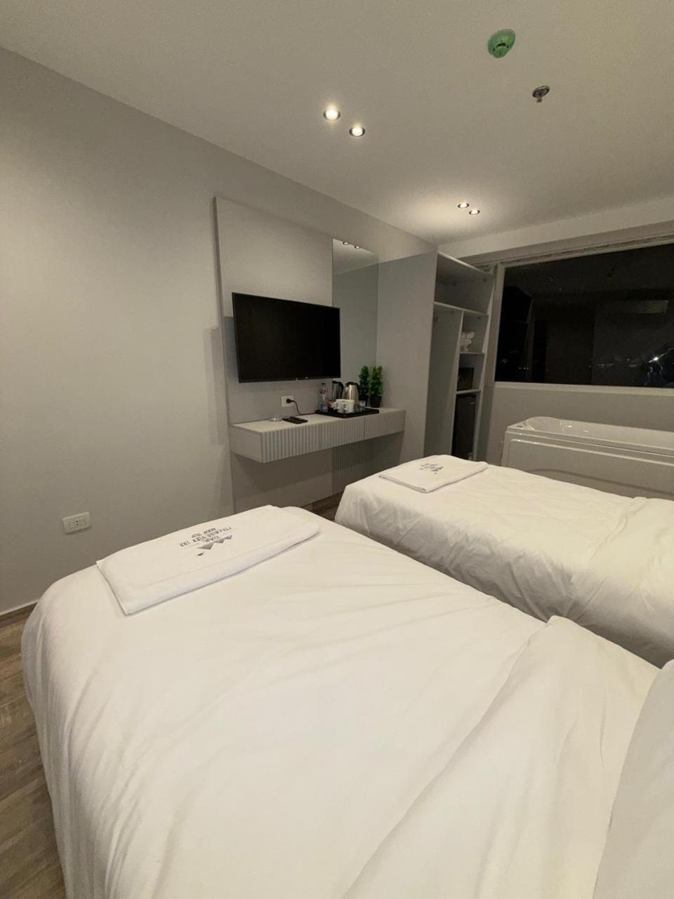 Dar Pyramids View - Rooftop Hostel Kafret el-Gabal