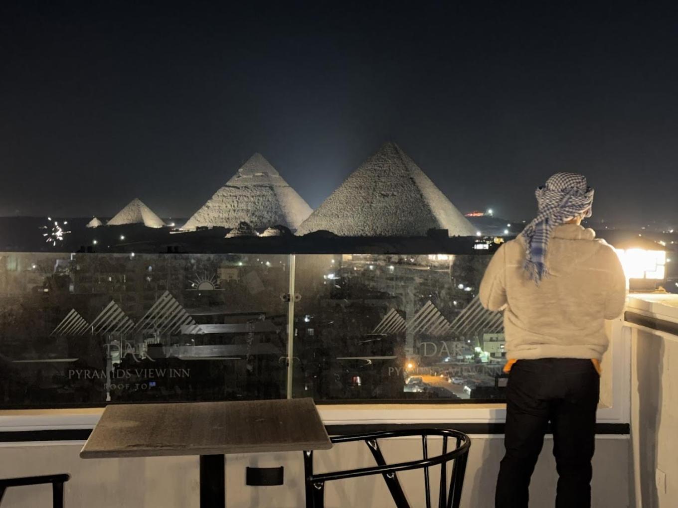 Dar Pyramids View - Rooftop Hostel