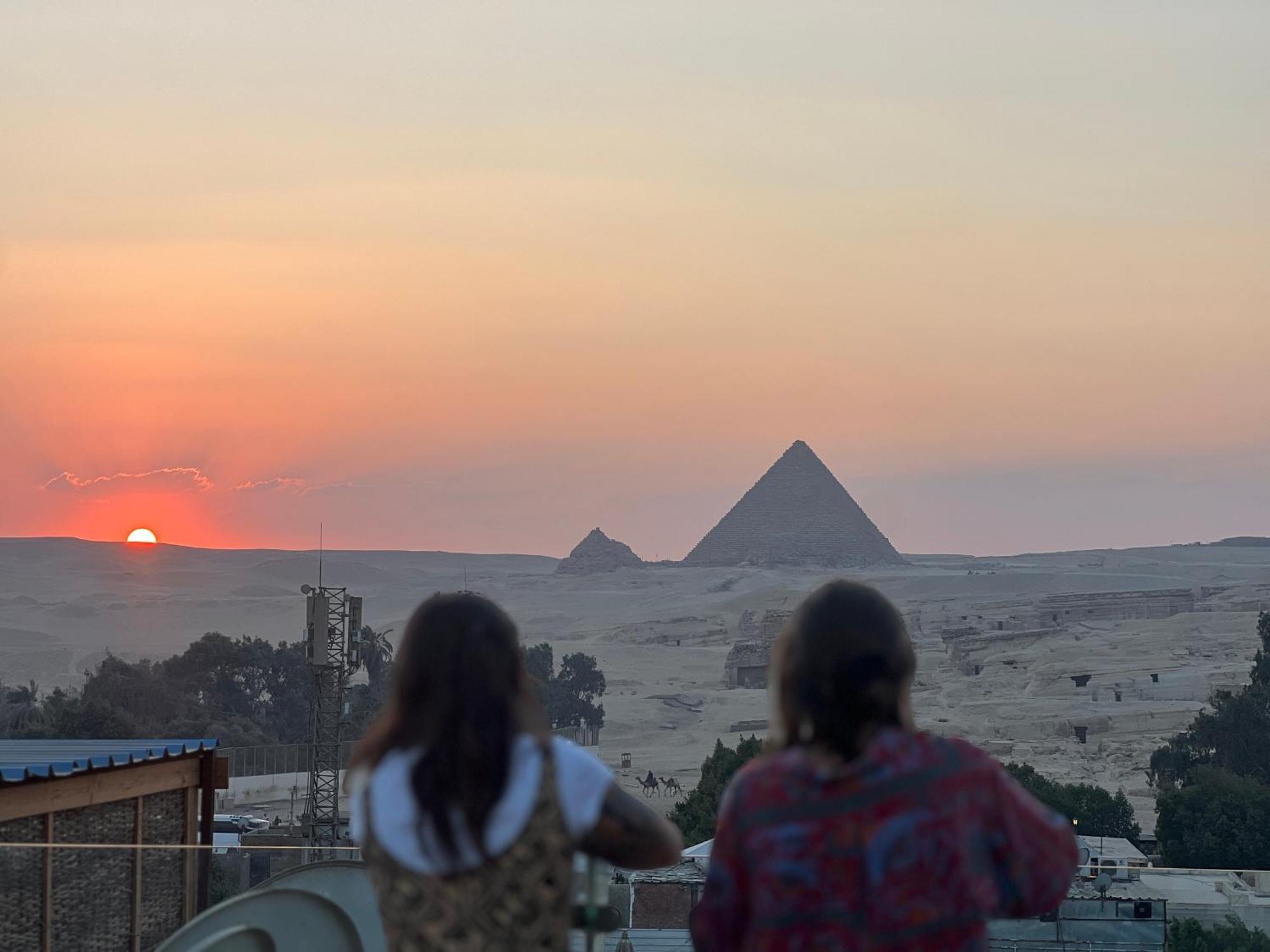 Pyramids And Sphinx Hotel 4*