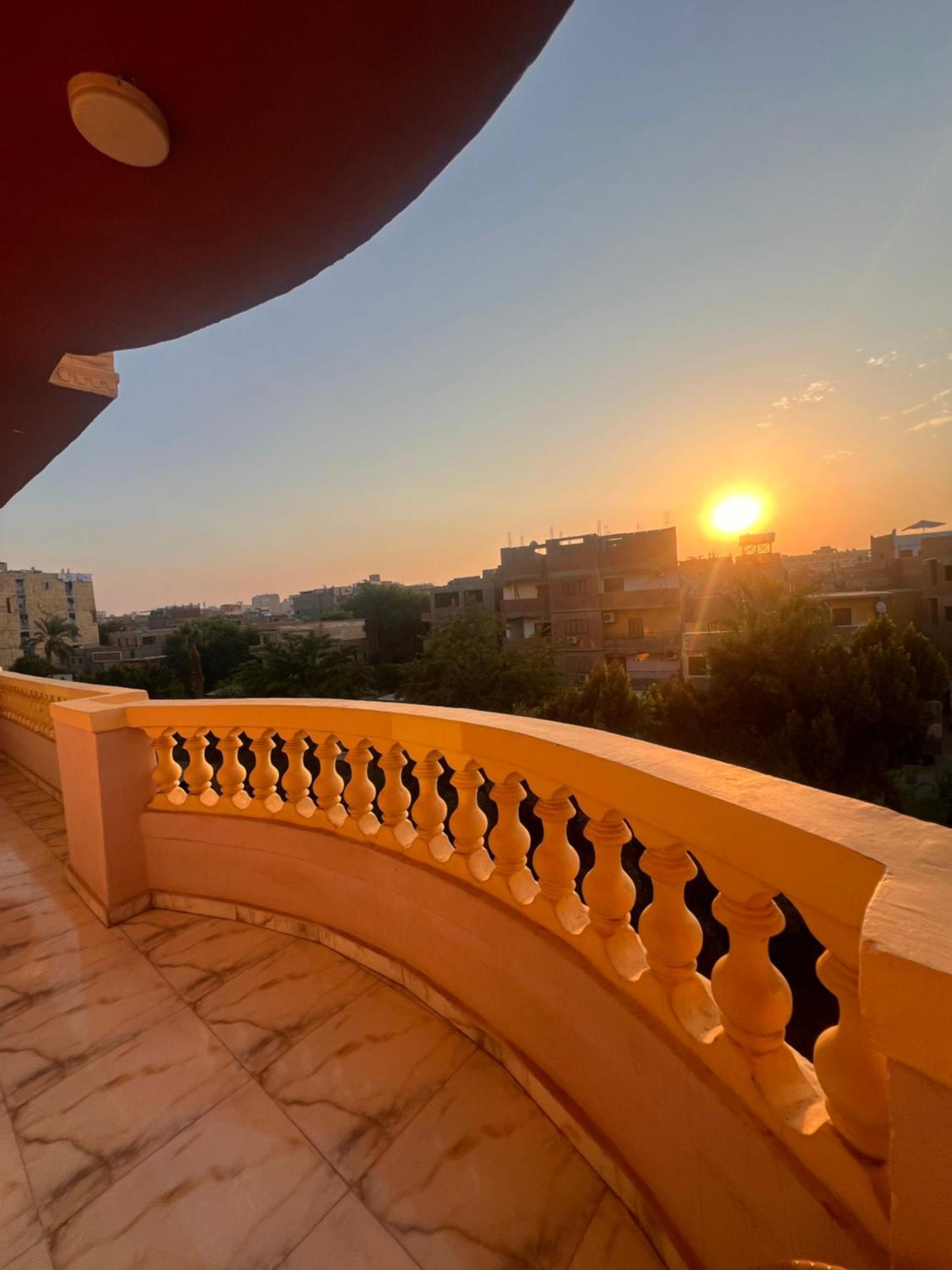 Hotel Pyramids And Sphinx Kafret el-Gabal