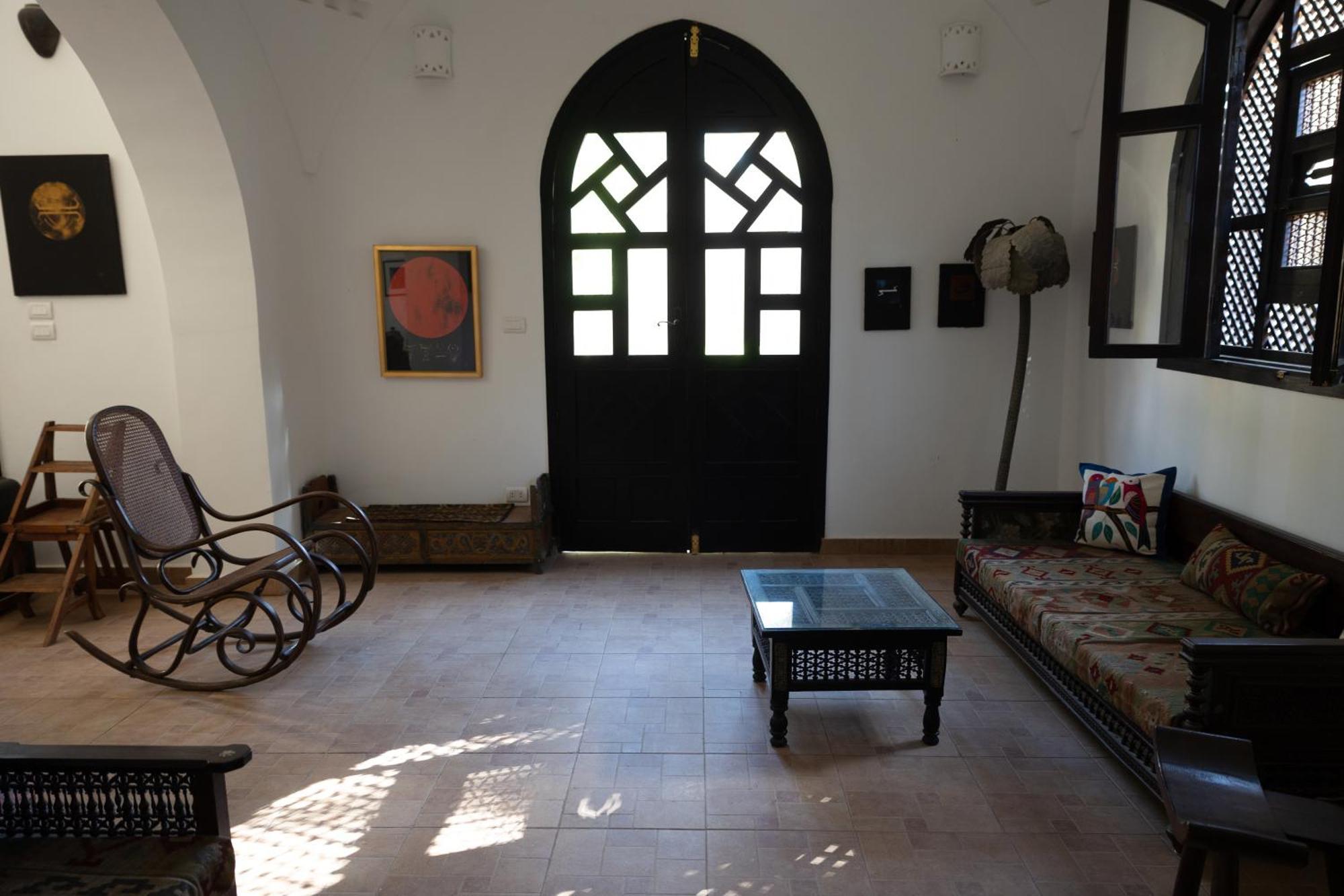 Laziza * Luxor
