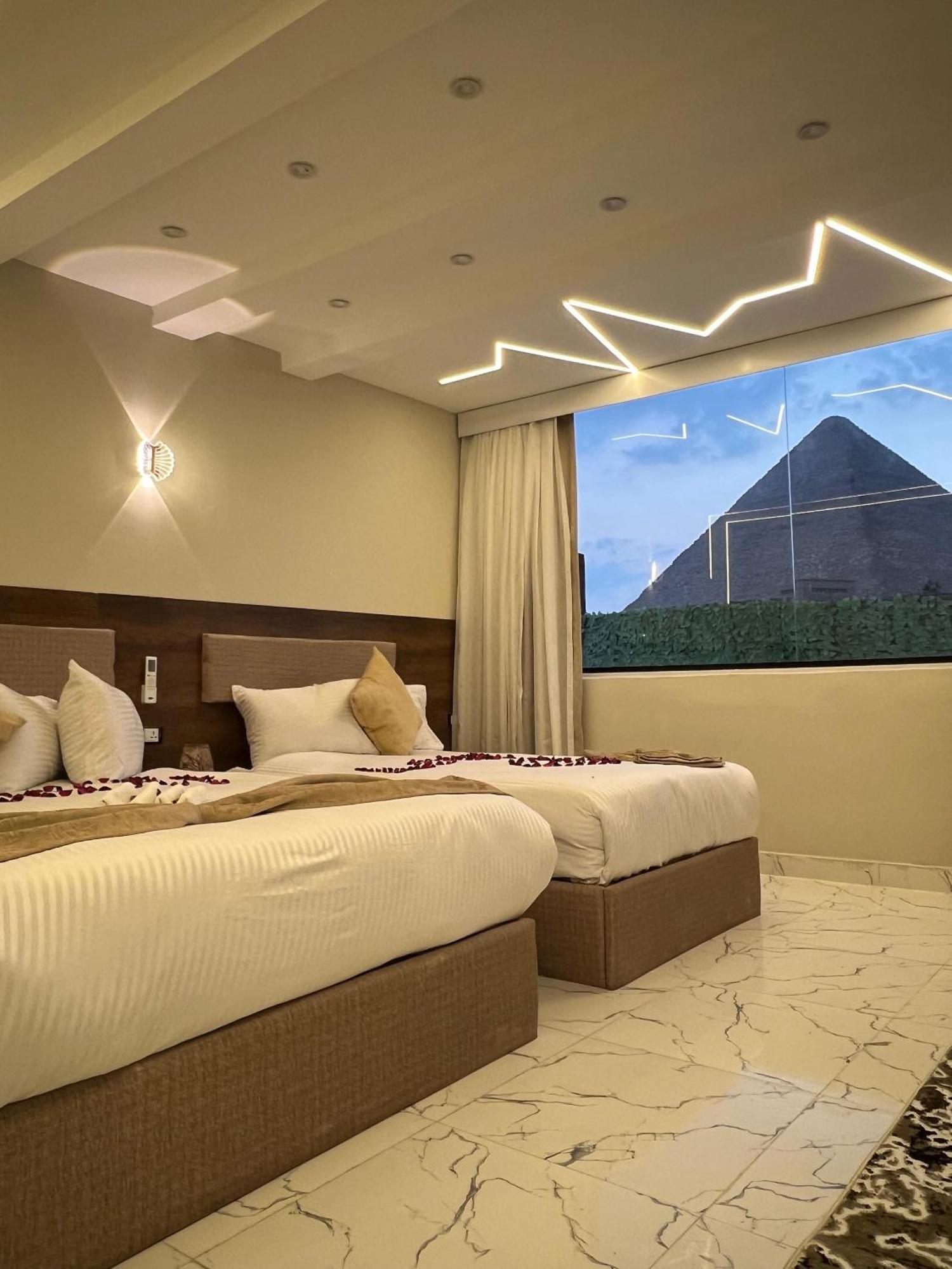 New Golf Pyramids View Hotel