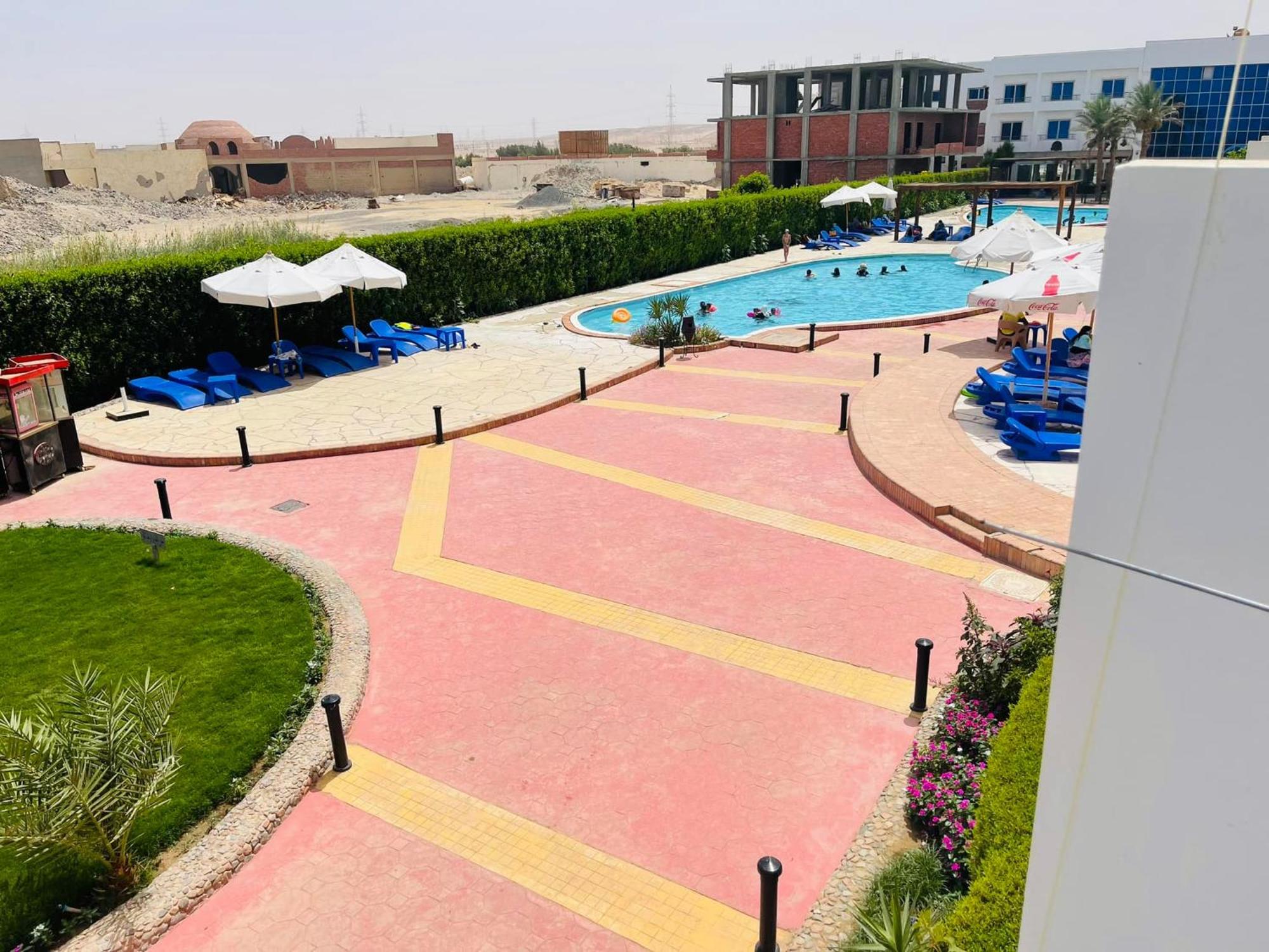 Apartment Furnished & Kitchen Seaview Beachfront Near Airport