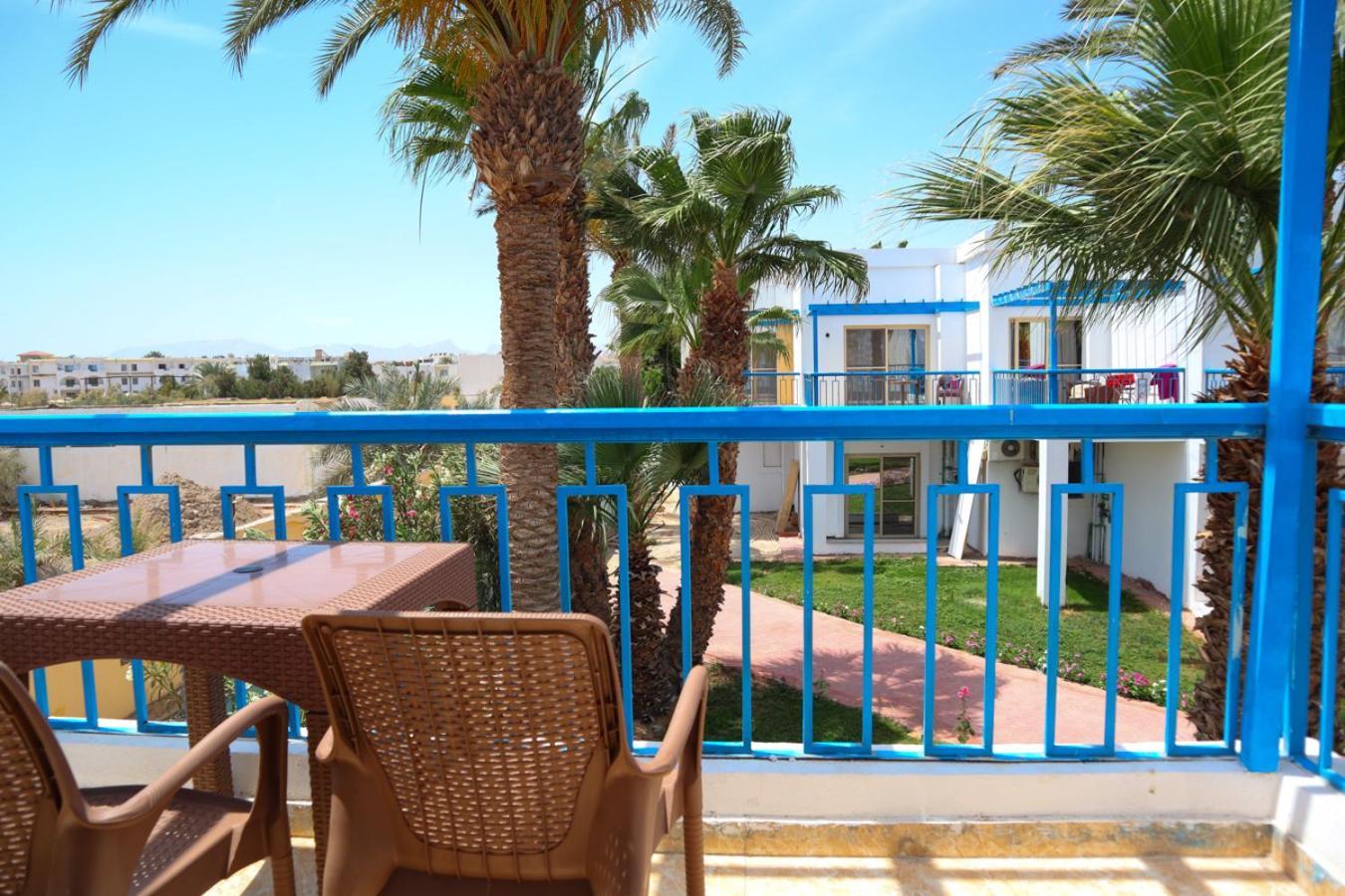 Hostgool Seaside Mirage Bay & Aqua Park Resort