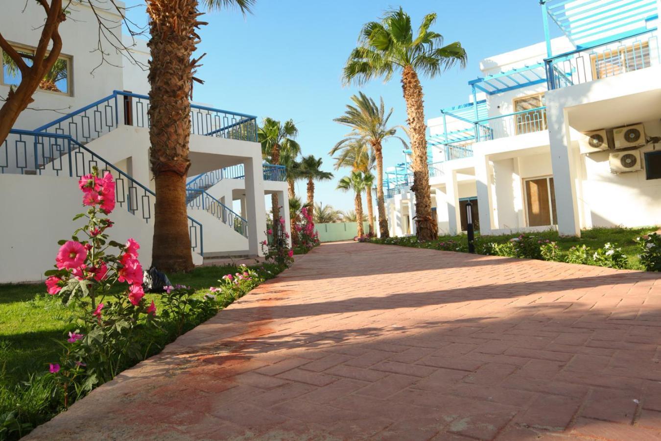 Resort Hostgool Seaside Mirage Bay & Aqua Park