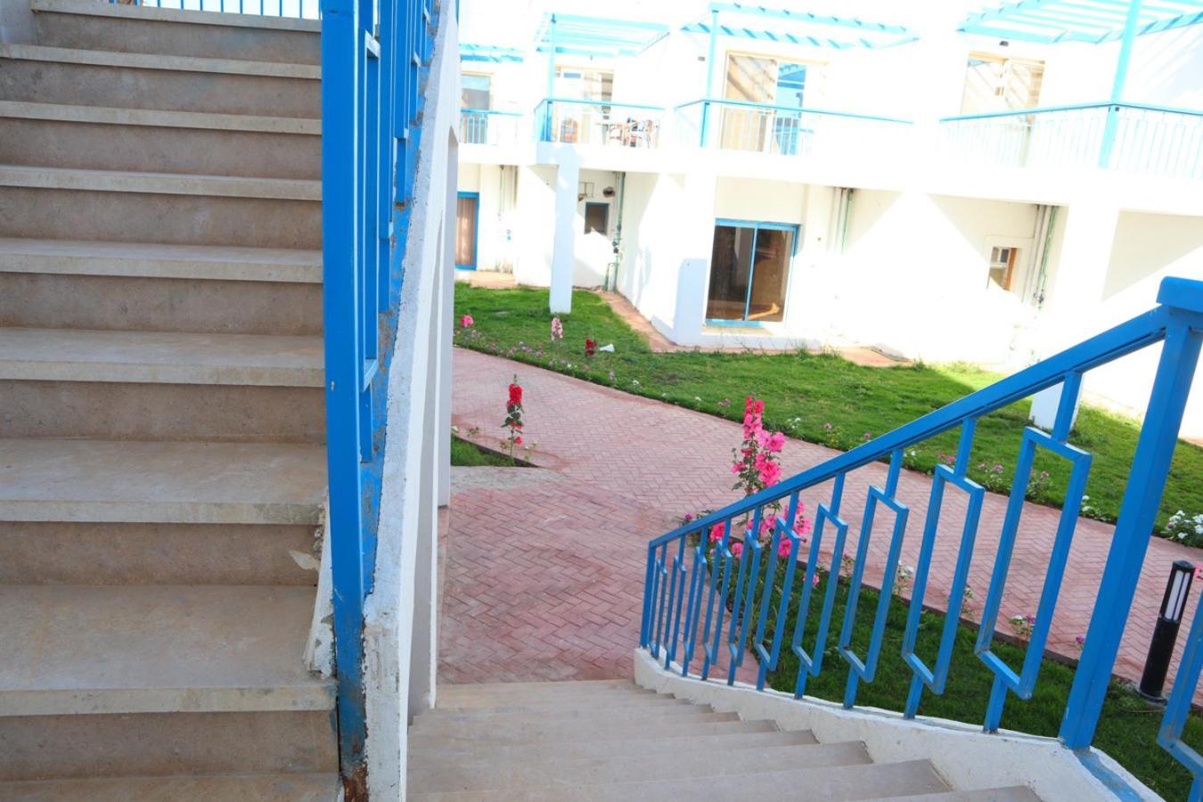 Hostgool Seaside Mirage Bay & Aqua Park Resort