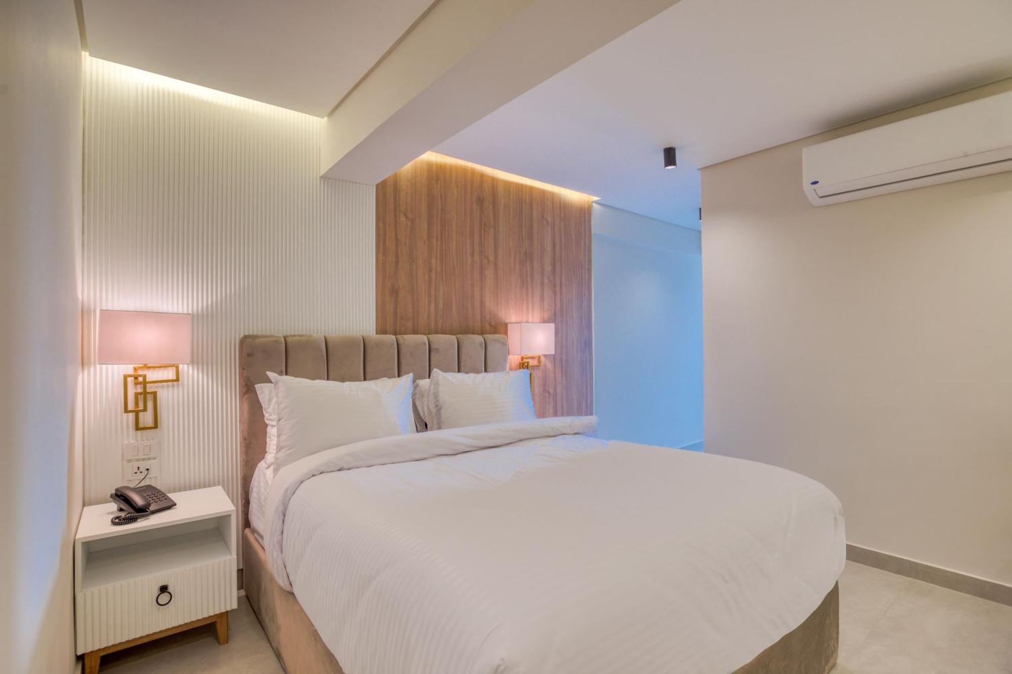 Galaxy Pyramids View Hotel *