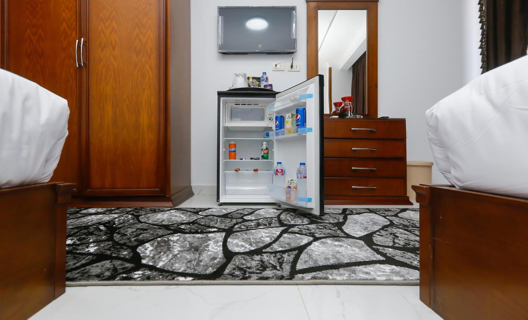 Hotel New Asser Pyramid Kafret el-Gabal