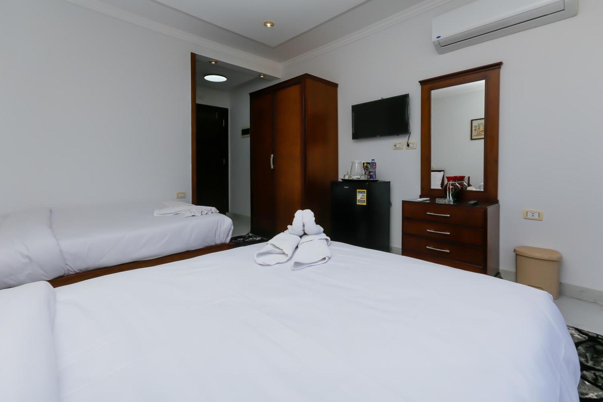 New Asser Pyramid Hotel 4*