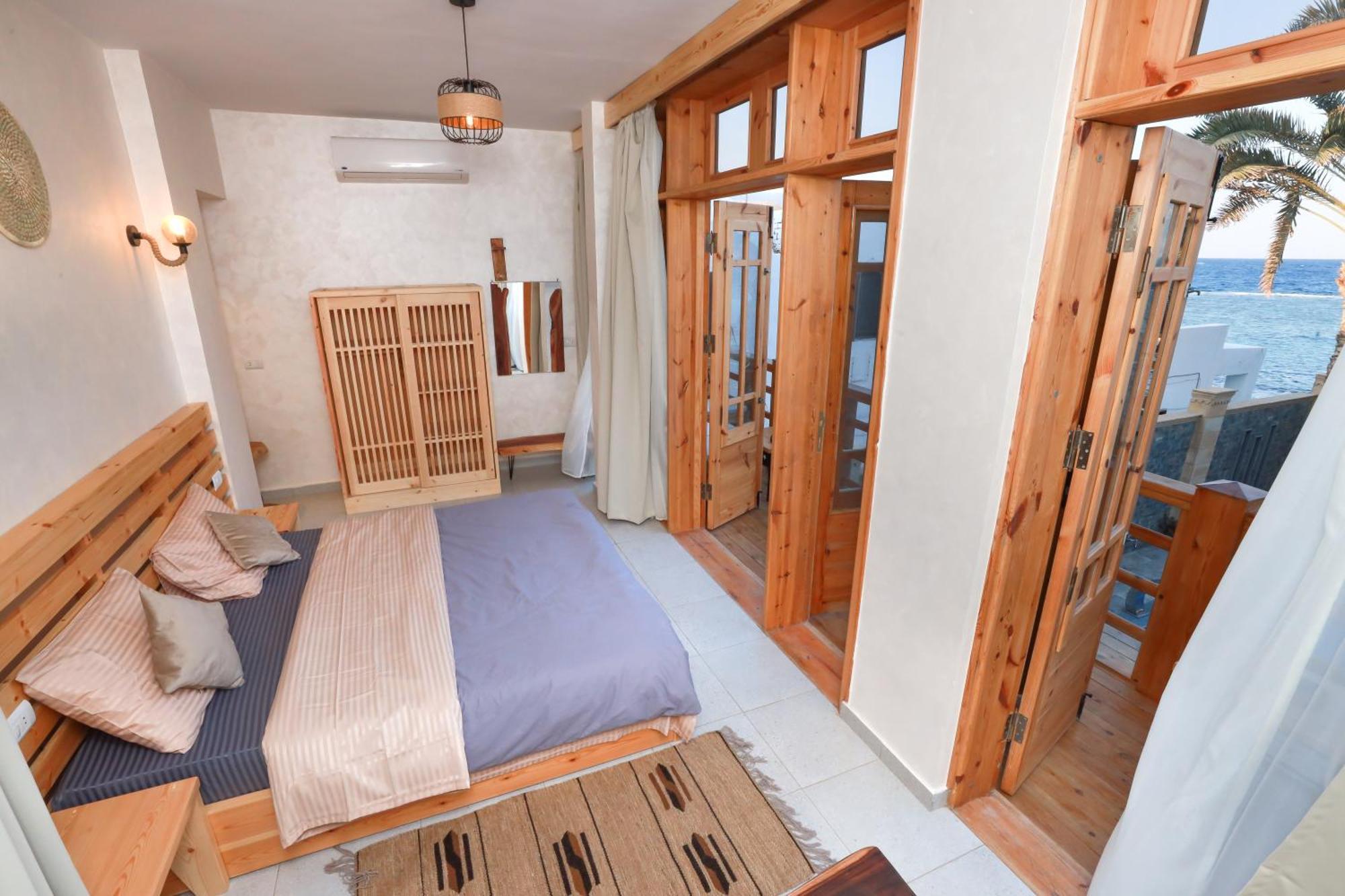 Hotel Neom - - - - - - - - - - - Your New In With Private Dahab