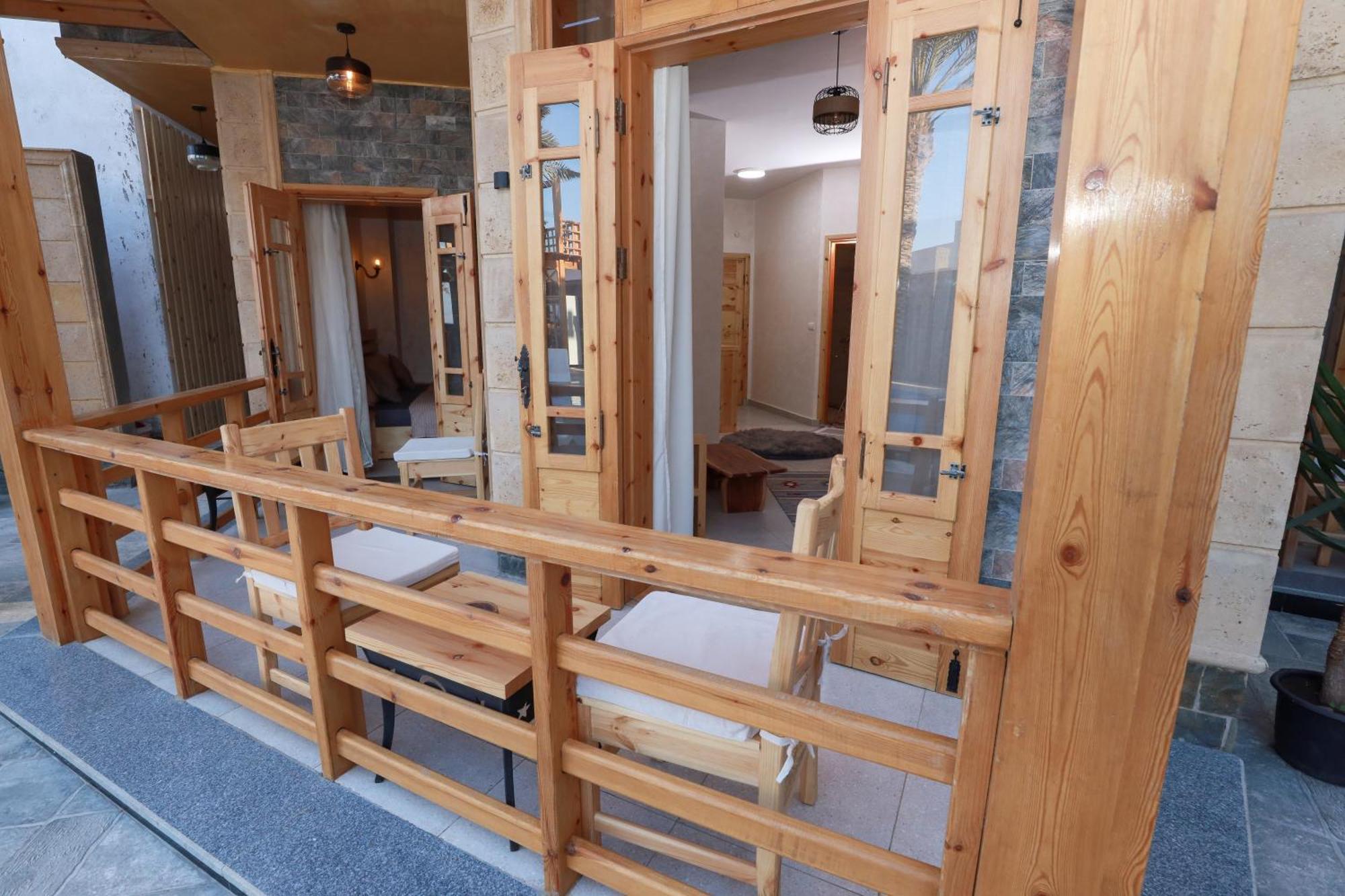 Hotel Neom - - - - - - - - - - - Your New In With Private *