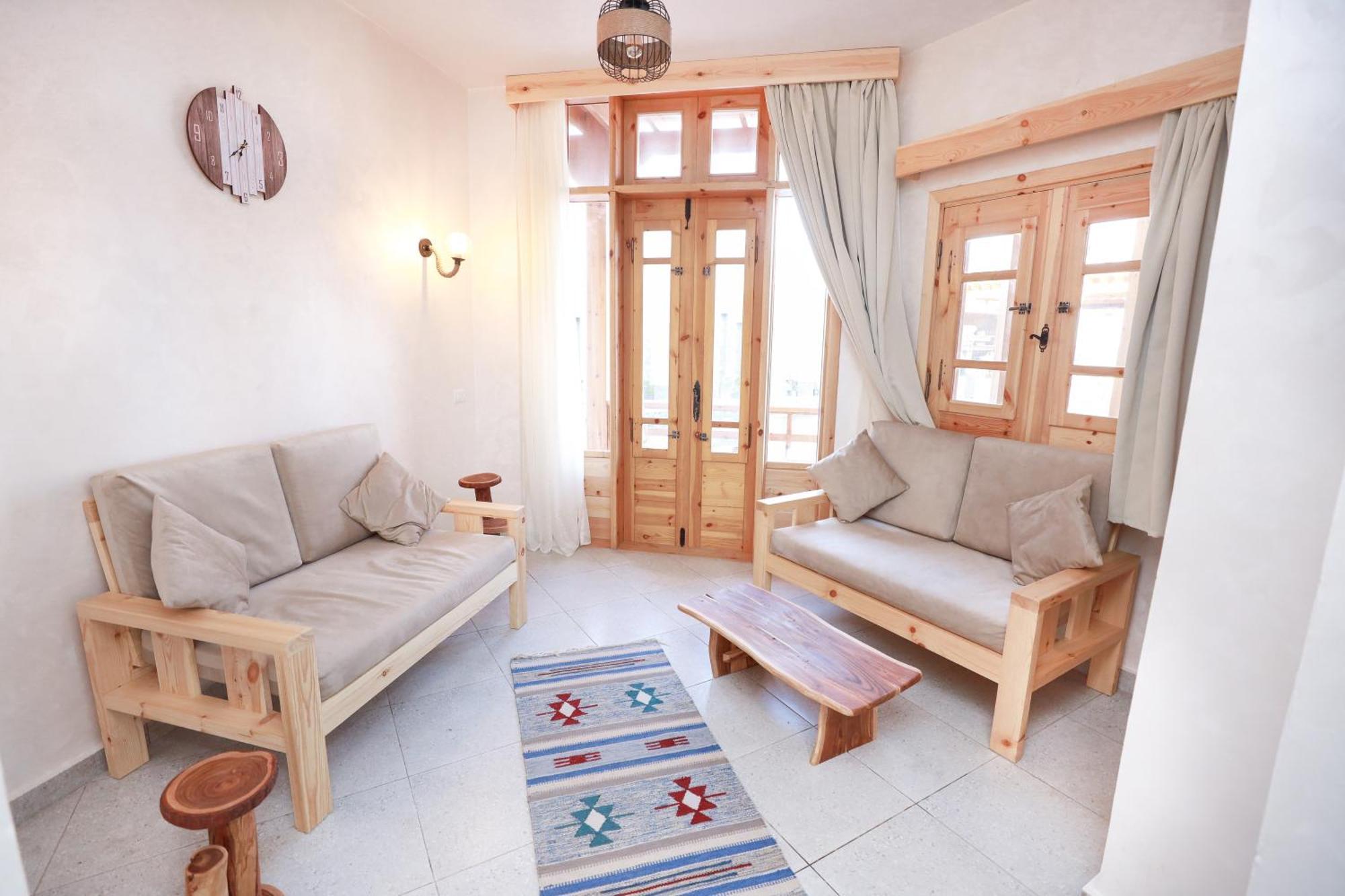 Neom - - - - - - - - - - - Your New In With Private Hotel