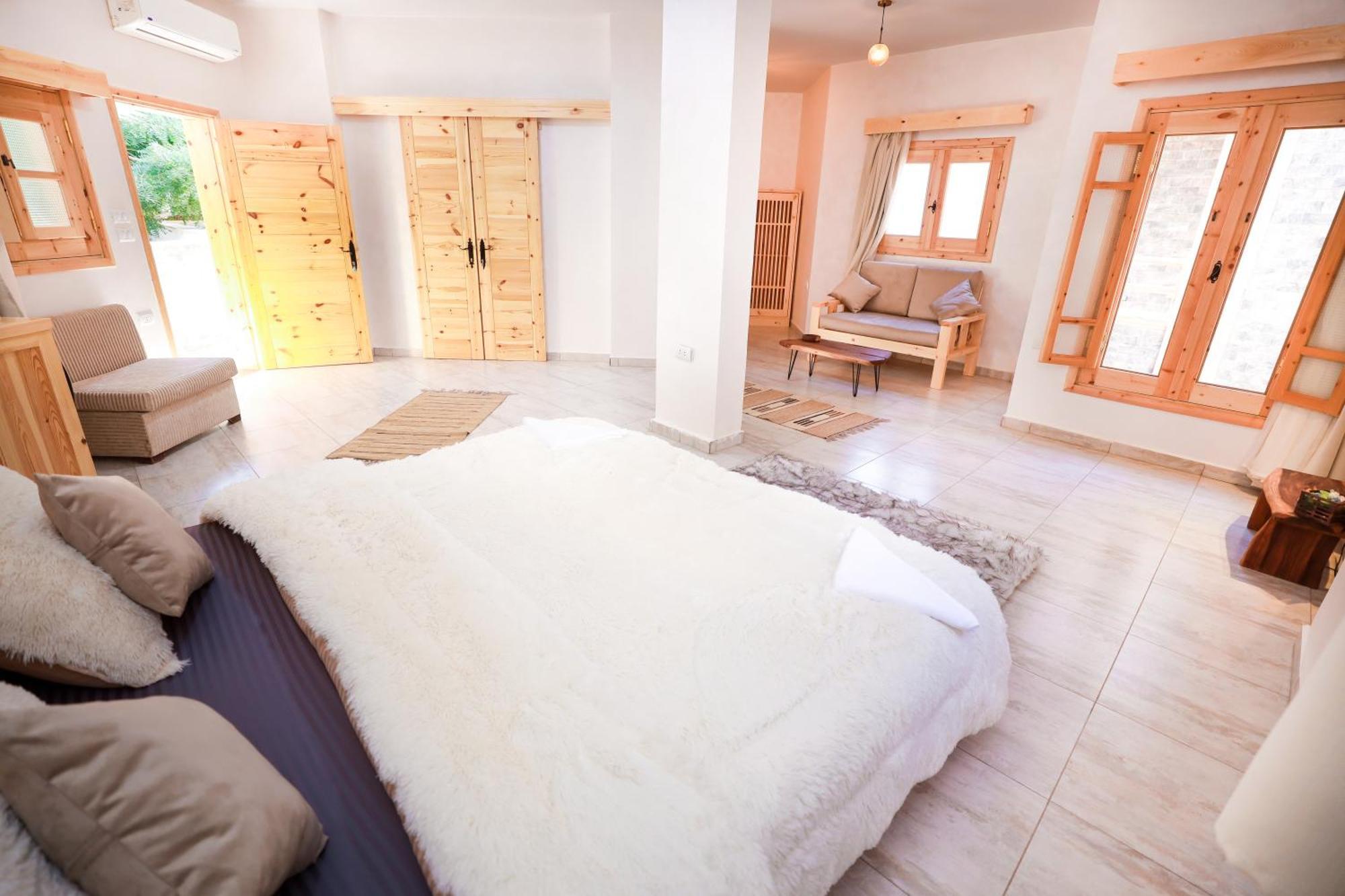 Neom - - - - - - - - - - - Your New In With Private *