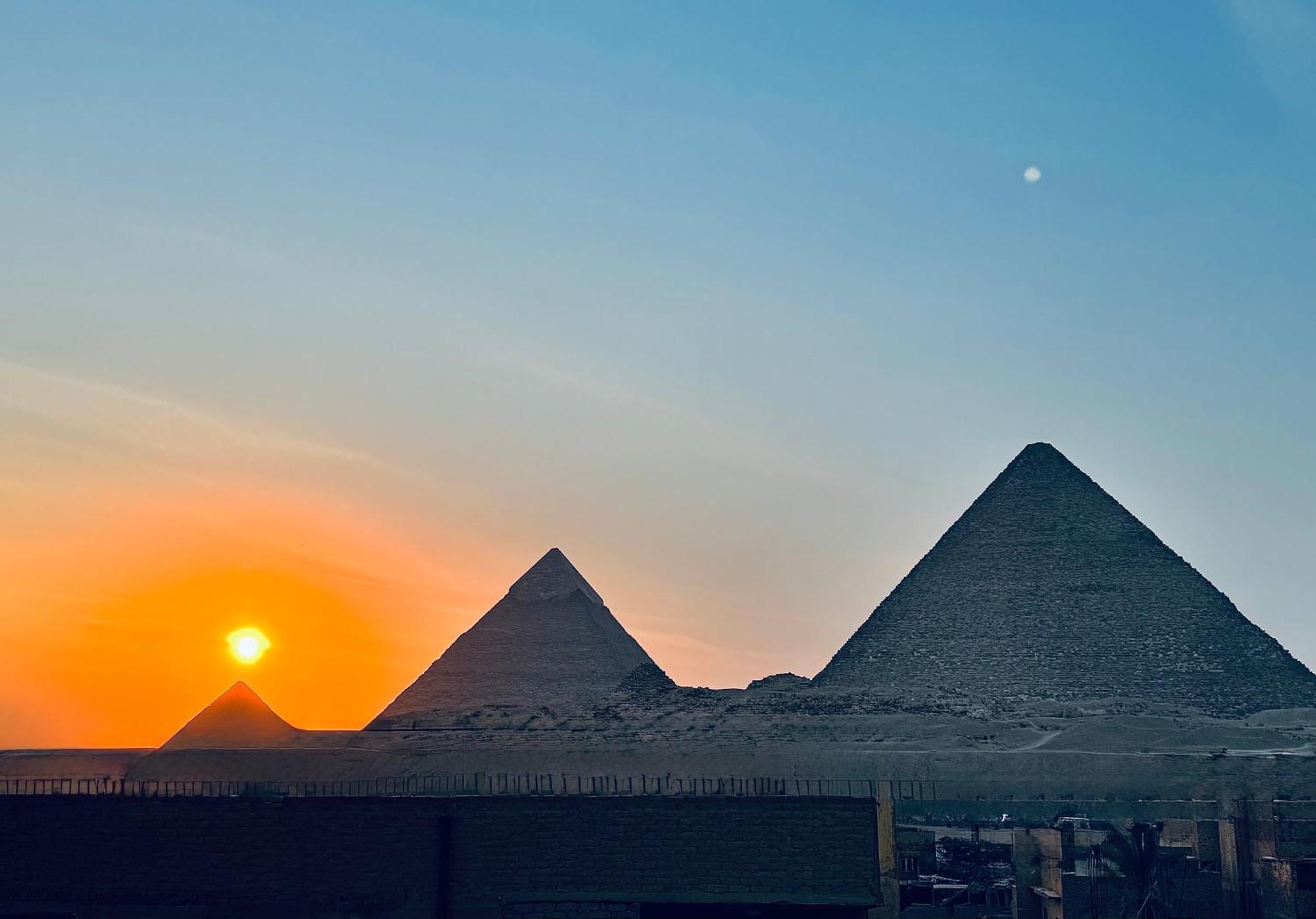 Horus Pyramids View