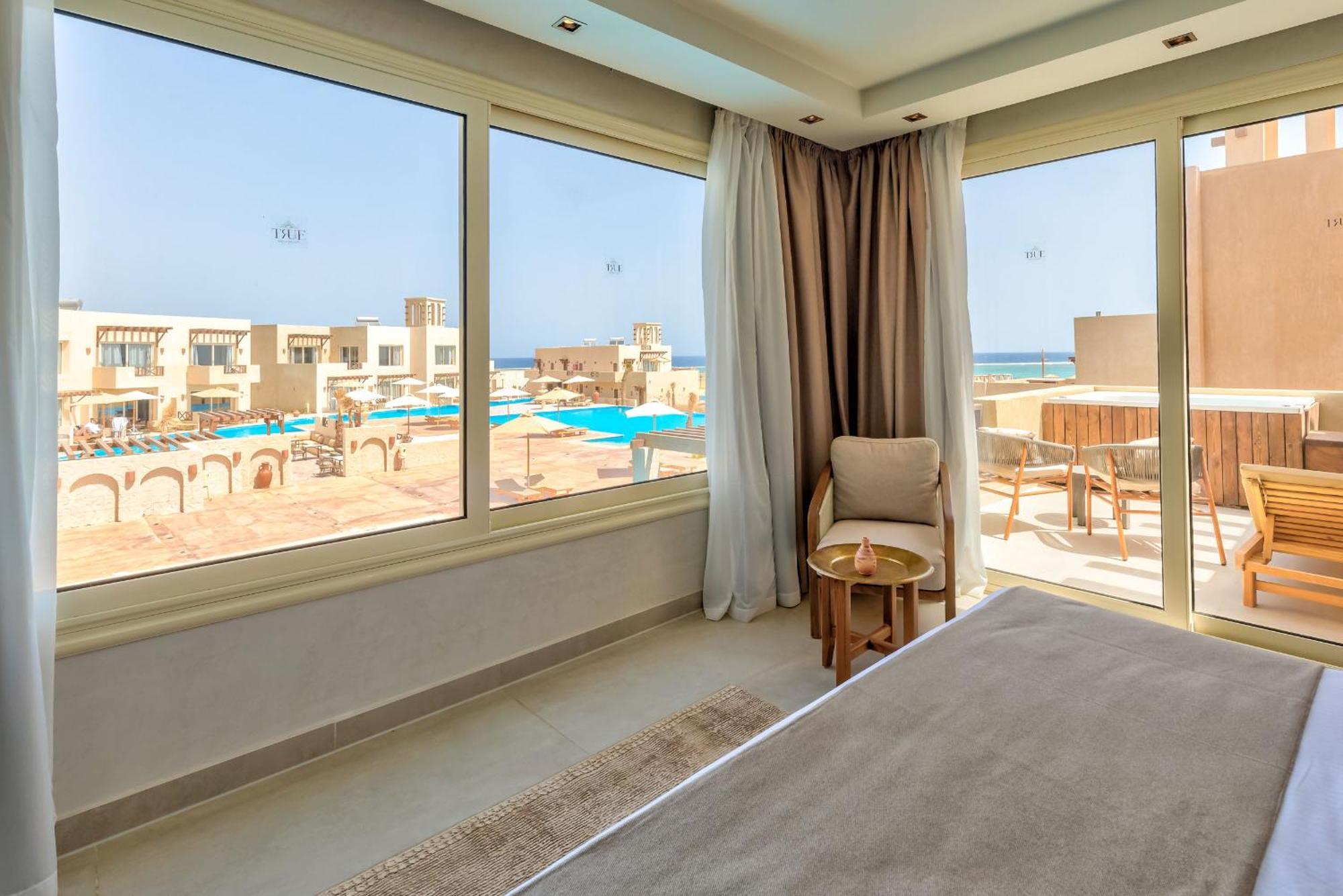 Hotel True 5*