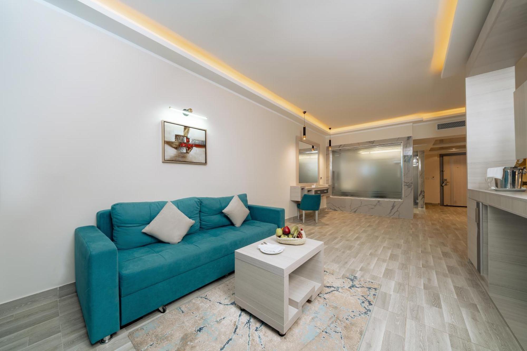 Otel Sirena &