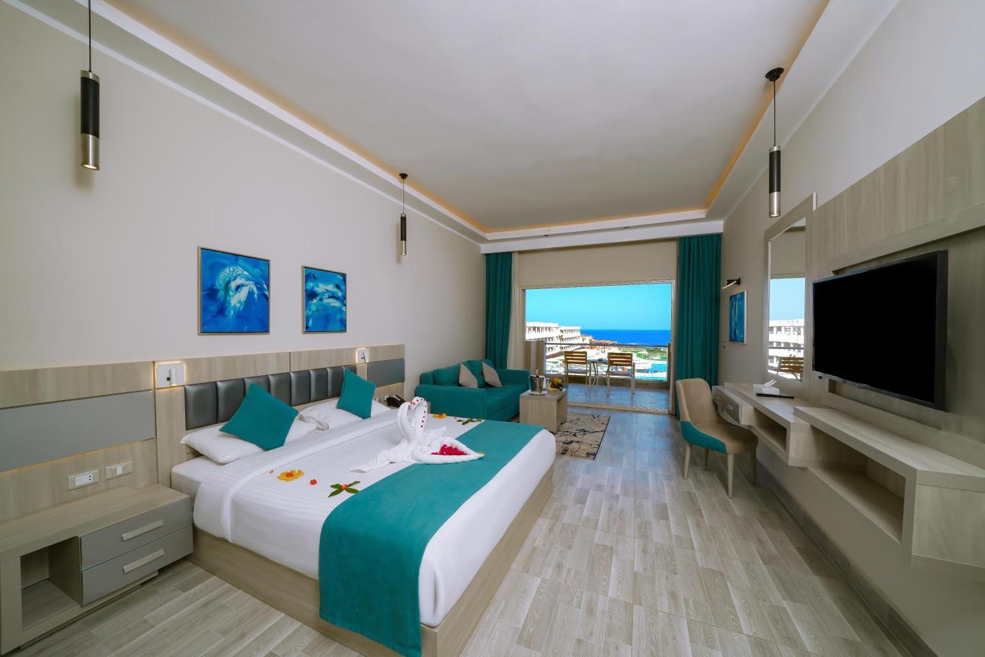 Sirena & Otel 5*