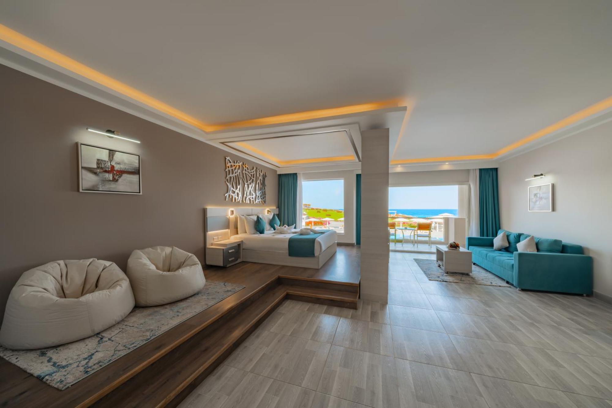 Sirena & Otel 5*