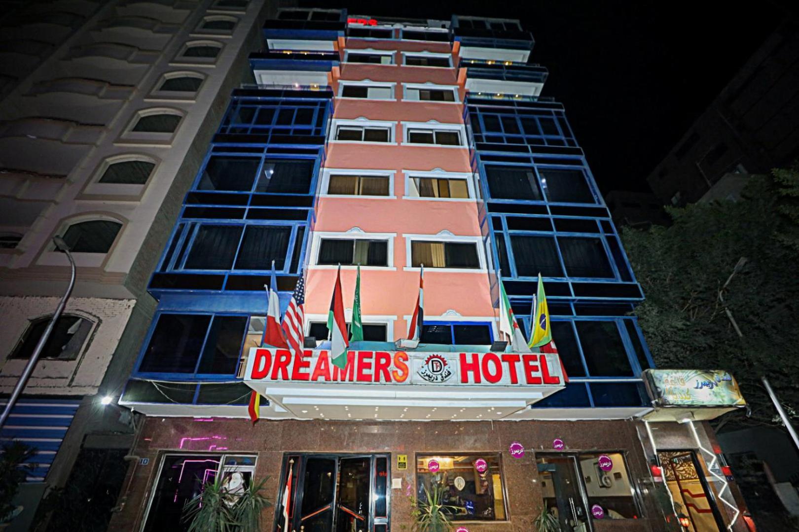No Name Otel Giza