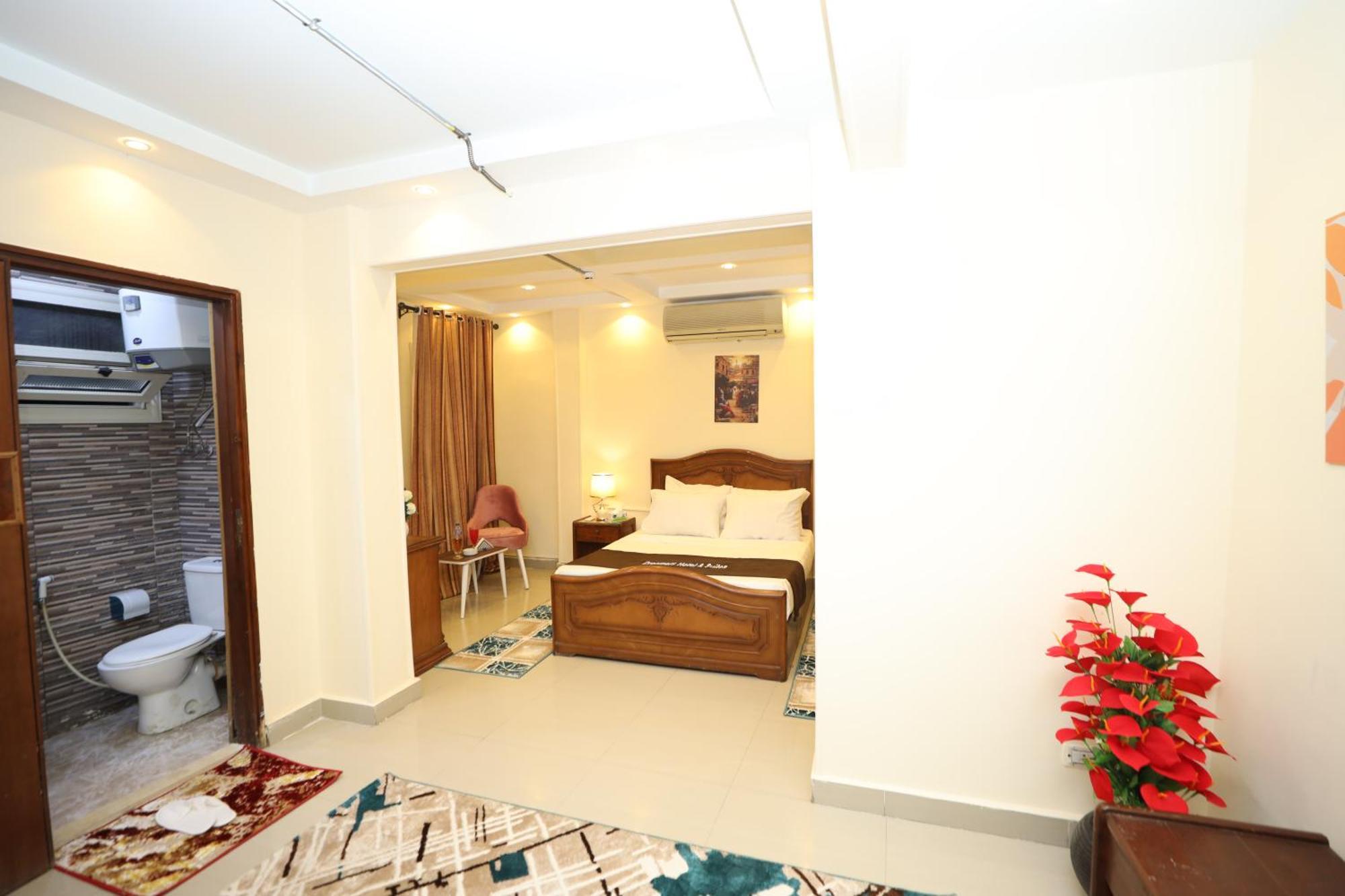 Otel No Name