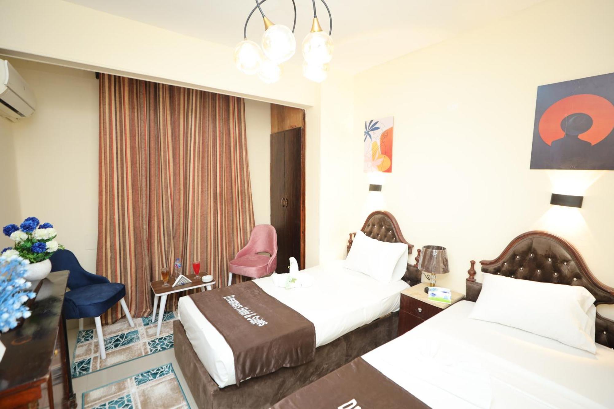 No Name Otel