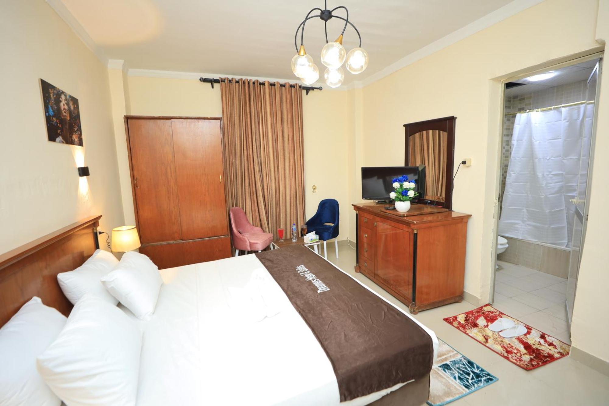 Otel No Name
