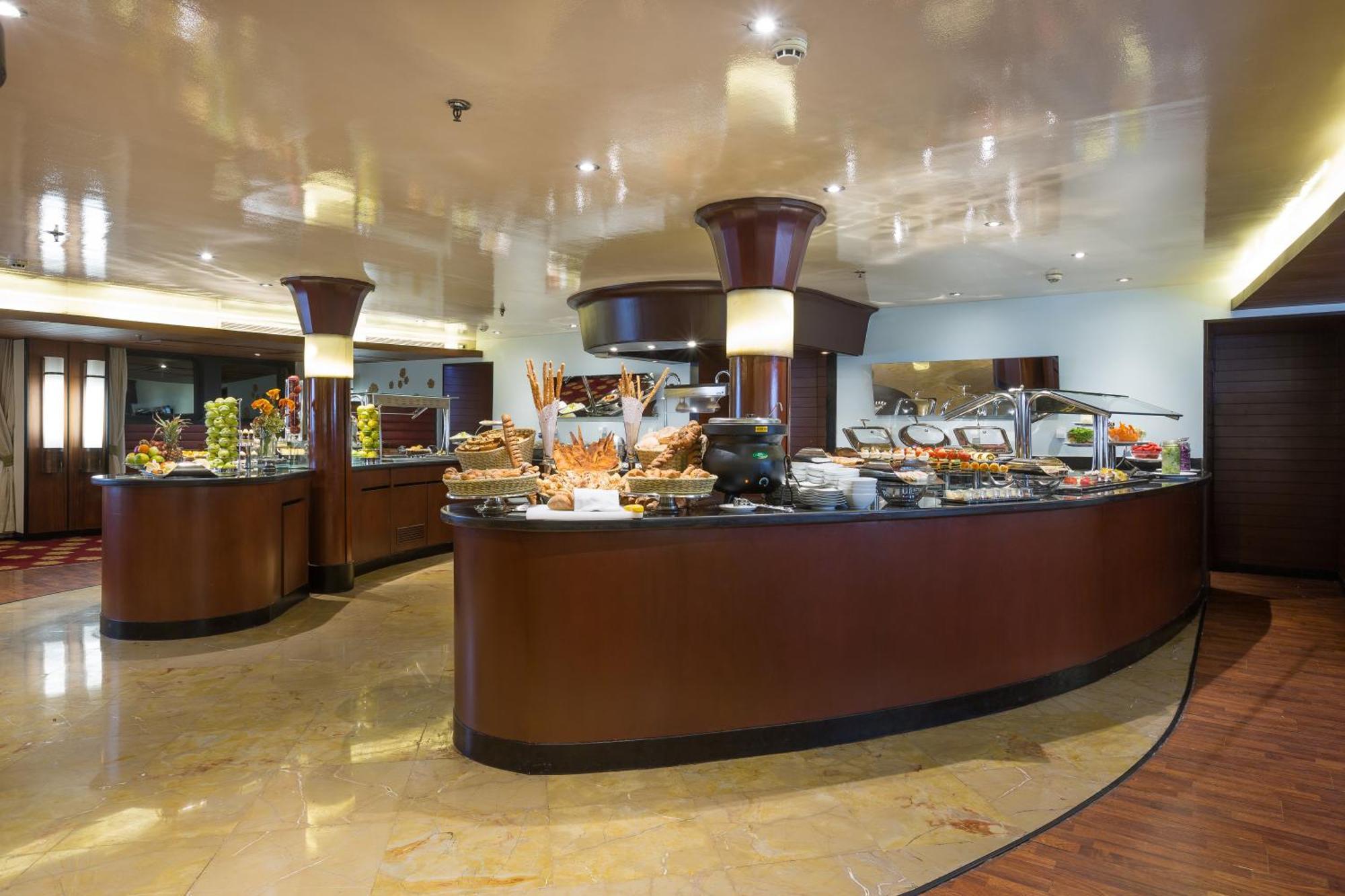 M/y Alyssa - 4 Or 7 Nights From Each Monday And 3 Or 7 Nights From Aswan Each Friday Luxor