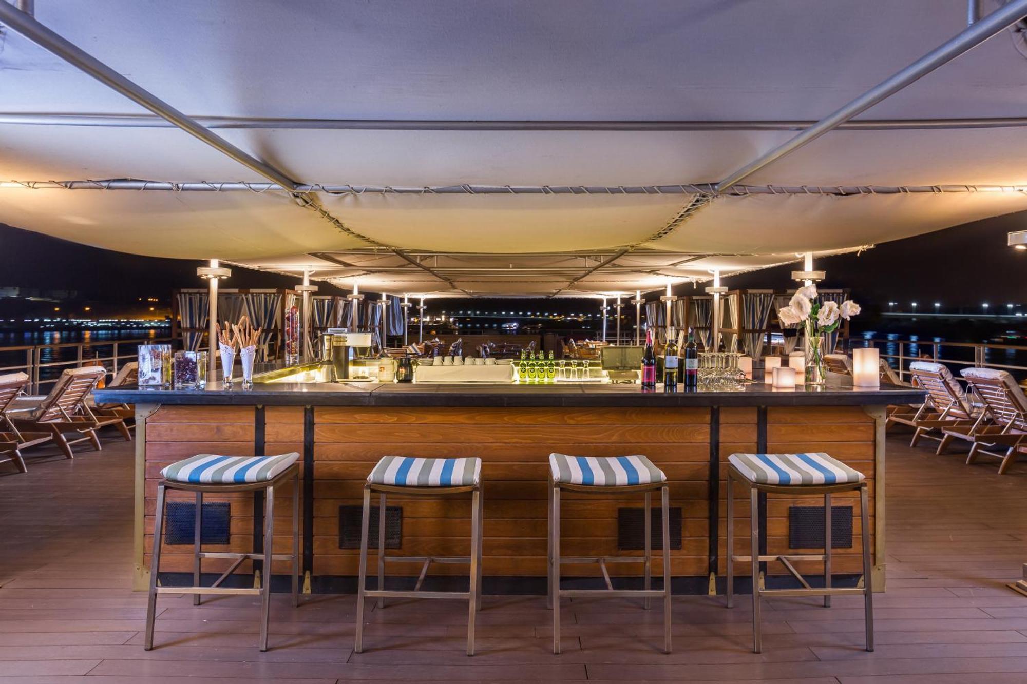 Hotel M/y Alyssa - 4 Or 7 Nights From Each Monday And 3 Or 7 Nights From Aswan Each Friday