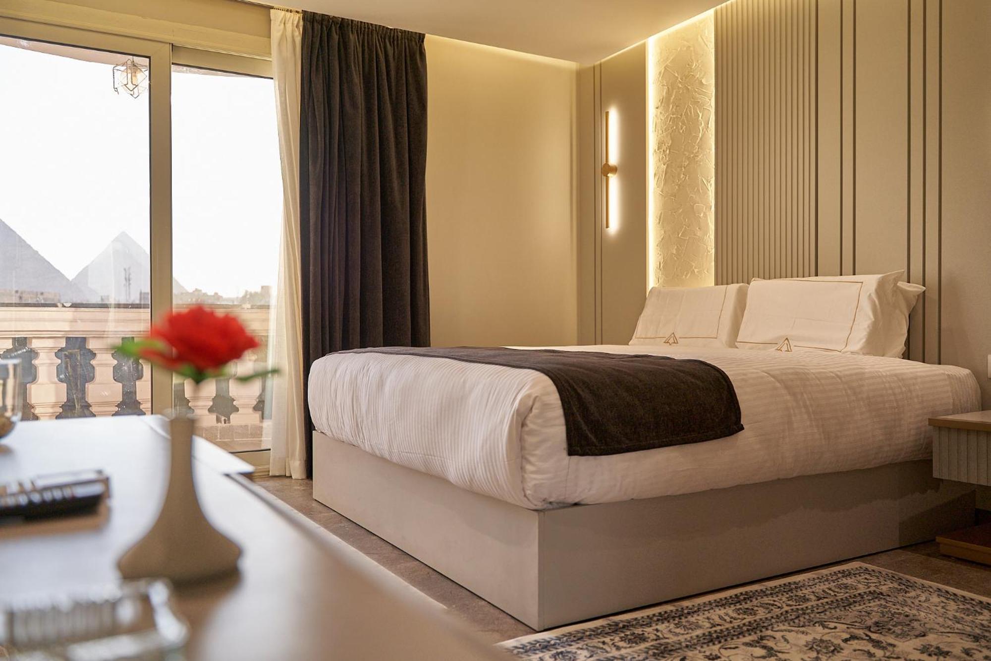 Pyramids Charm Hotel 3*