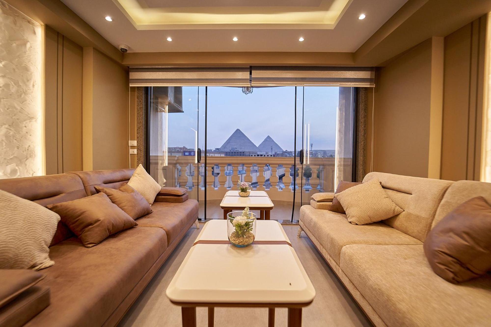 Pyramids Charm Hotel Al Kawm al Akhdar