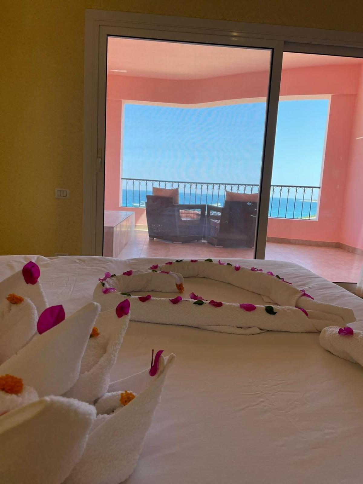 La Siesta Al Sokhna Otel *
