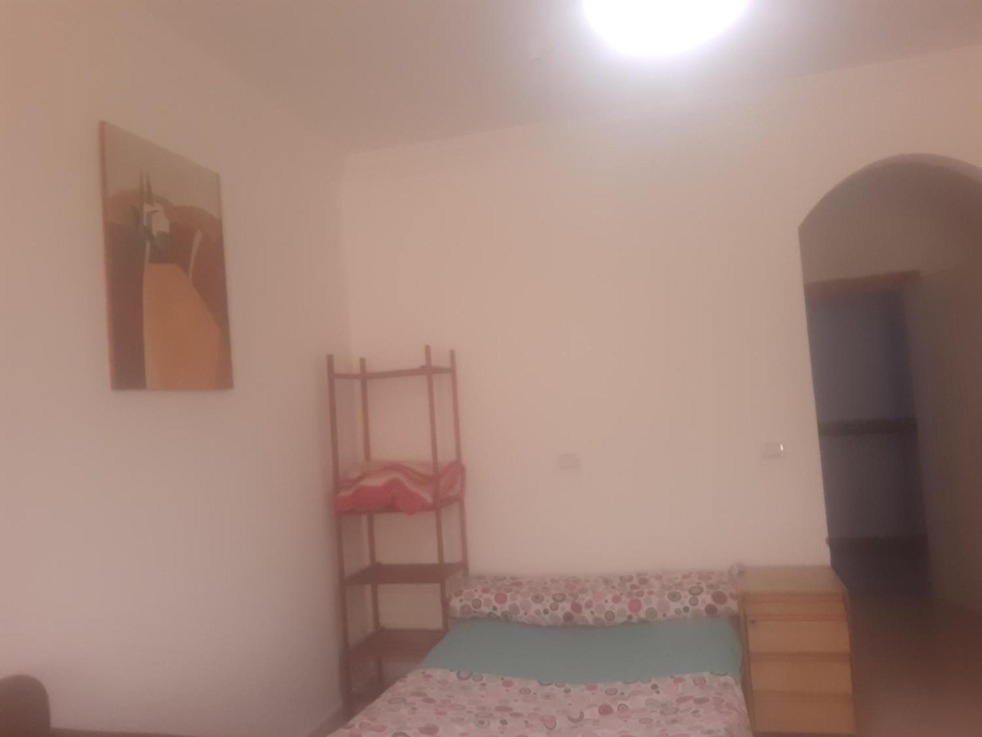 Apartment Private Entrance Small Bedroom With Bathroom No Cooking Allowed In