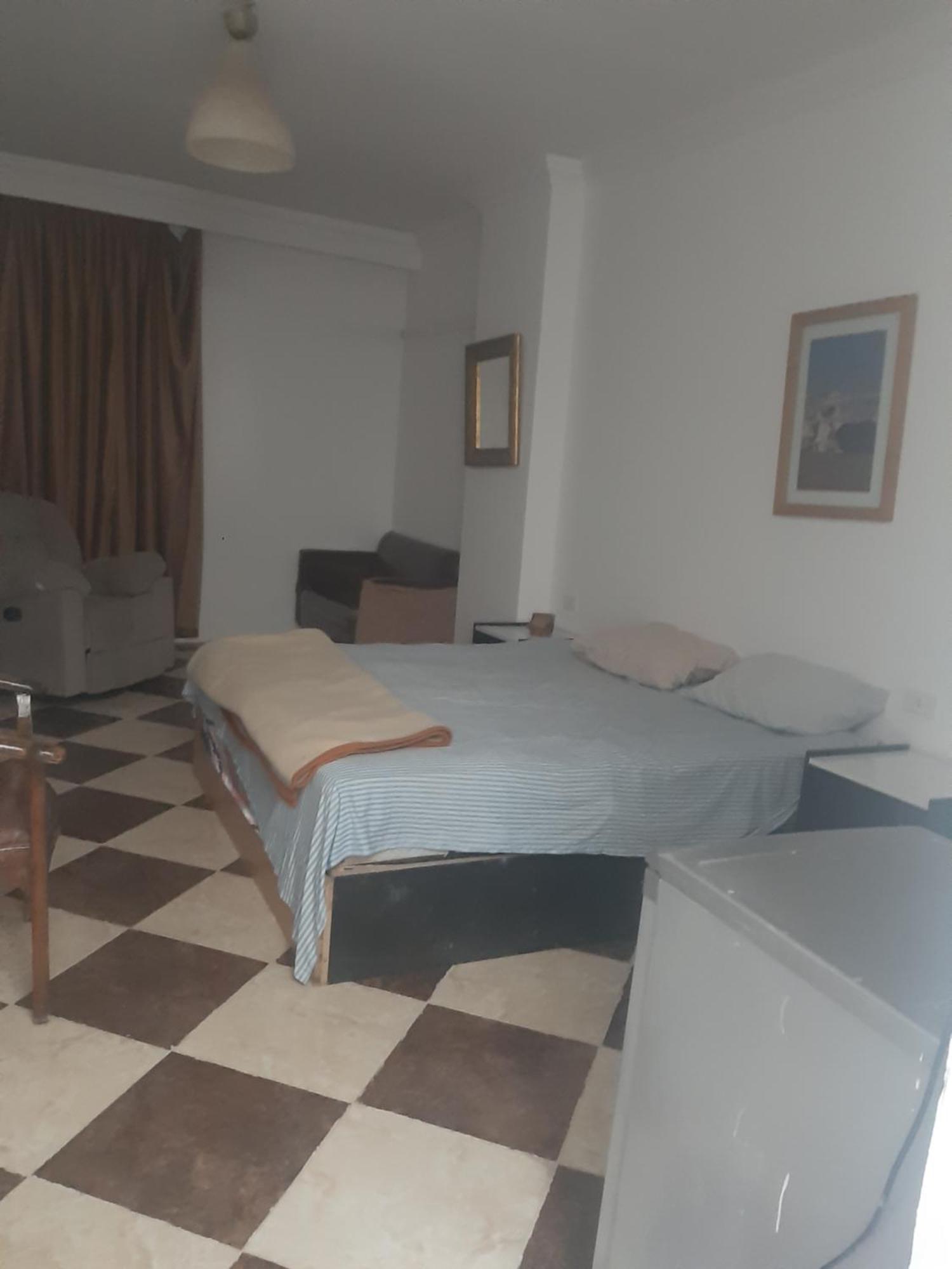 Private Entrance Small Bedroom With Bathroom No Cooking Allowed In Hurghada