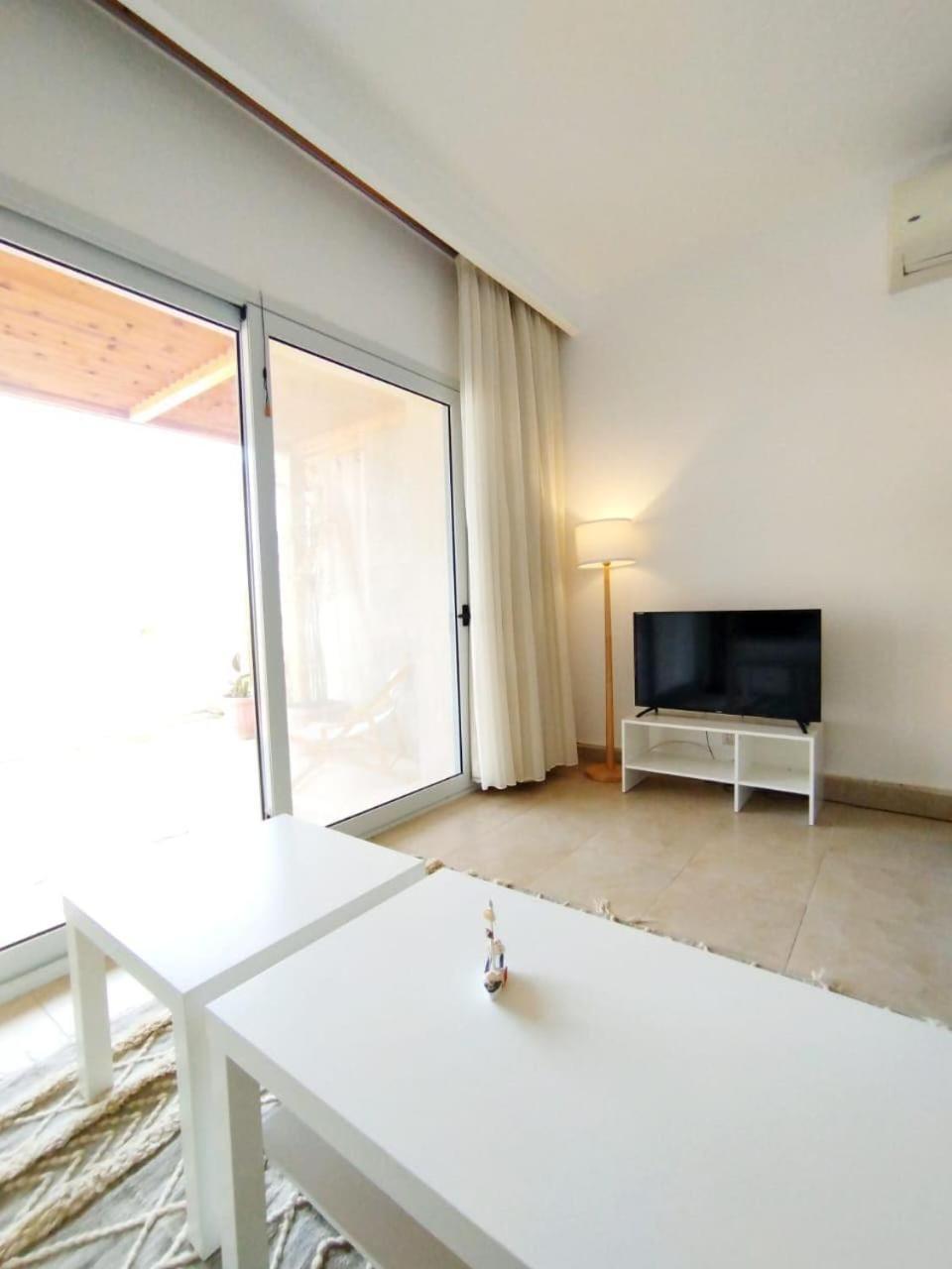 Tranquil Escape Apartment